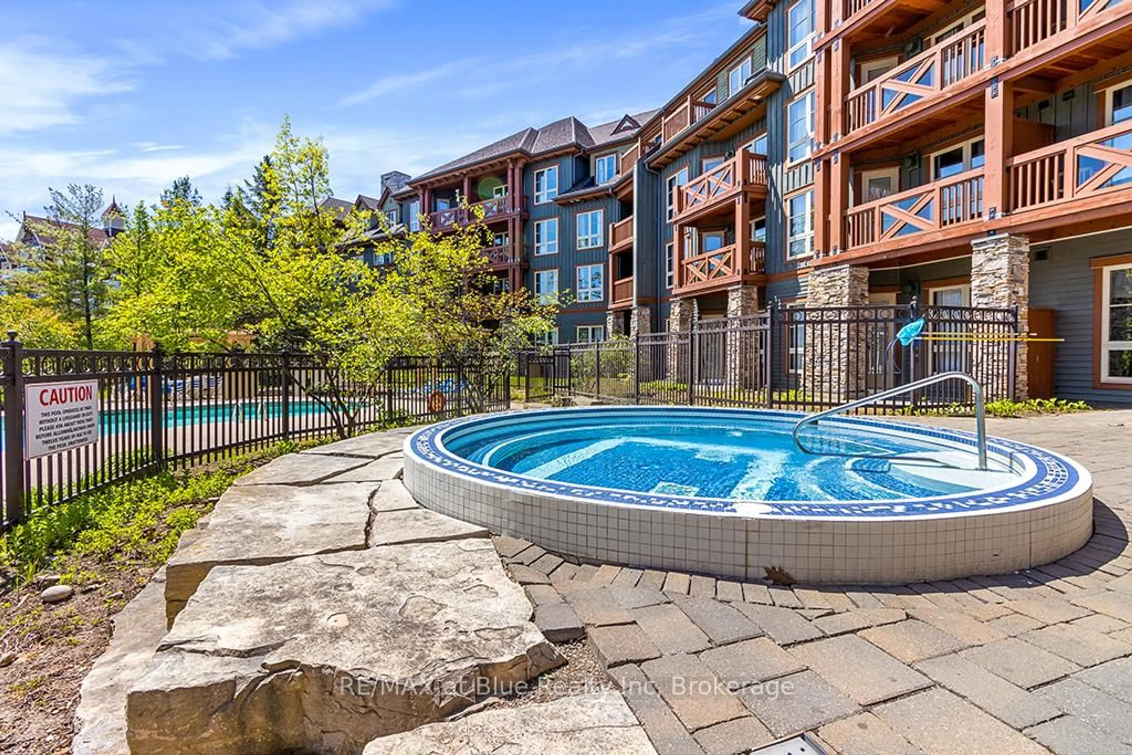 Pool for 152 Jozo Weider Blvd #316, Blue Mountains Ontario L9Y 0V2