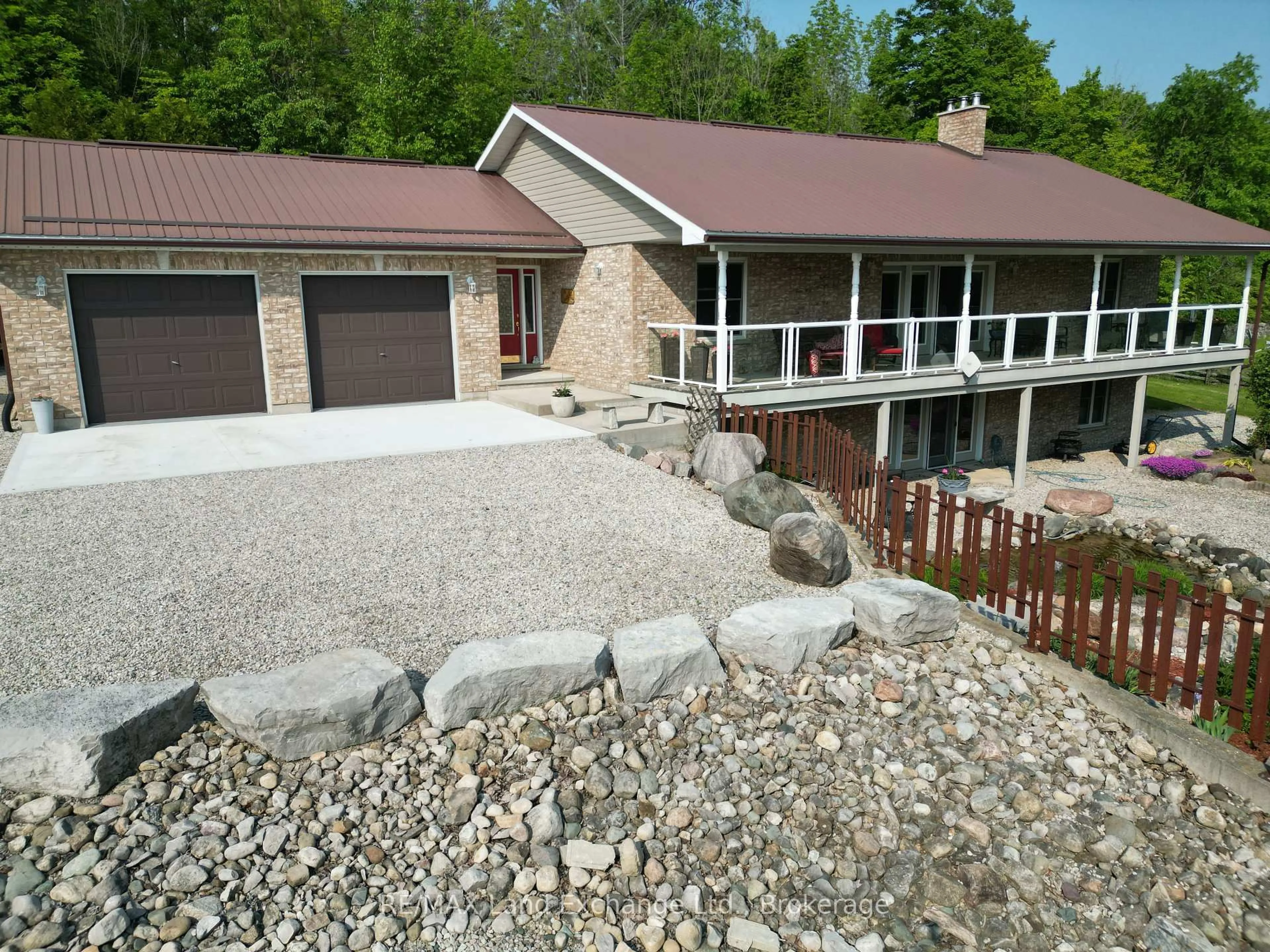 Unknown for 390 Paradise Lake St, Huron-Kinloss Ontario N0G 2H0