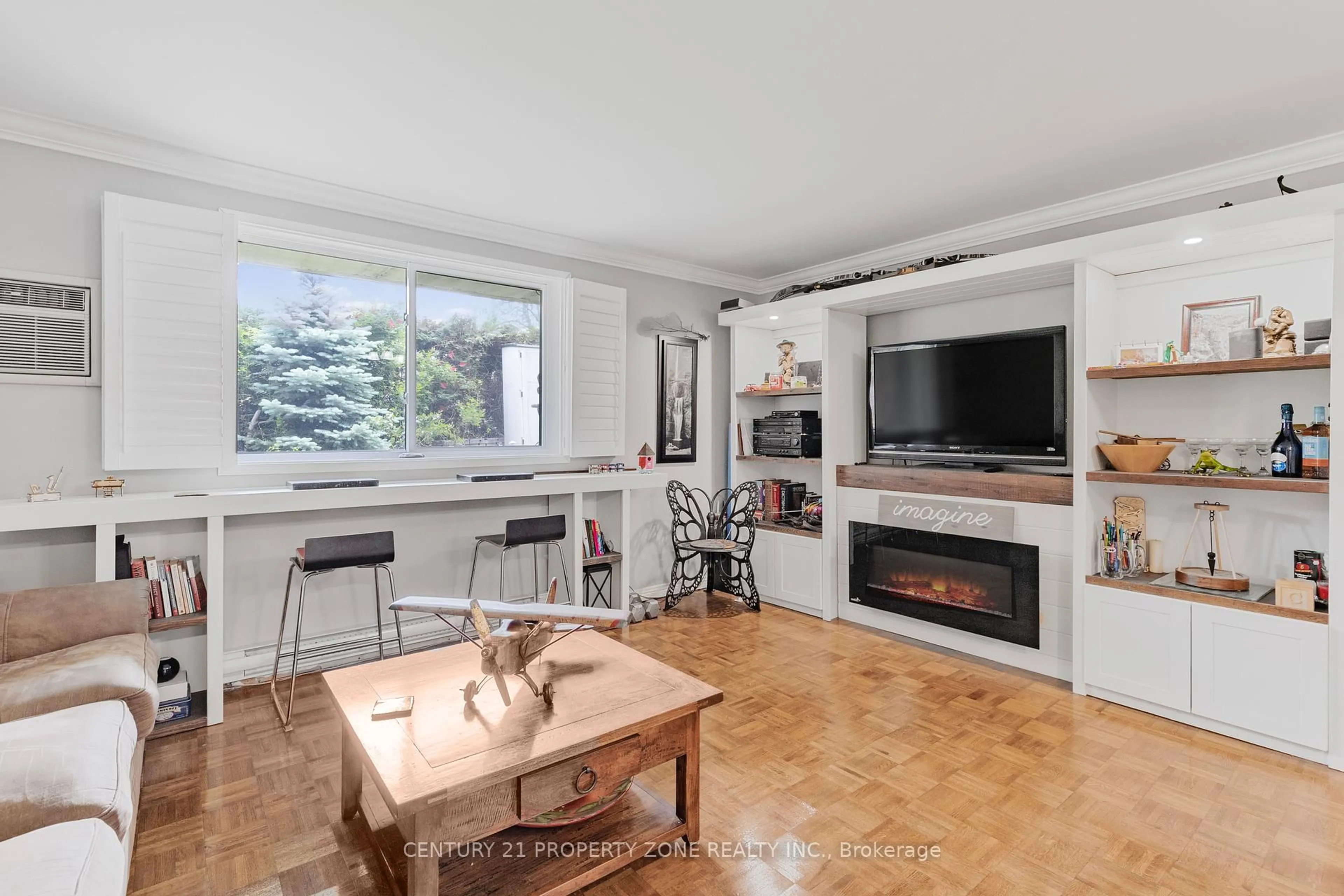 Unknown for 482 James St #104, Hamilton Ontario L8L 1J1