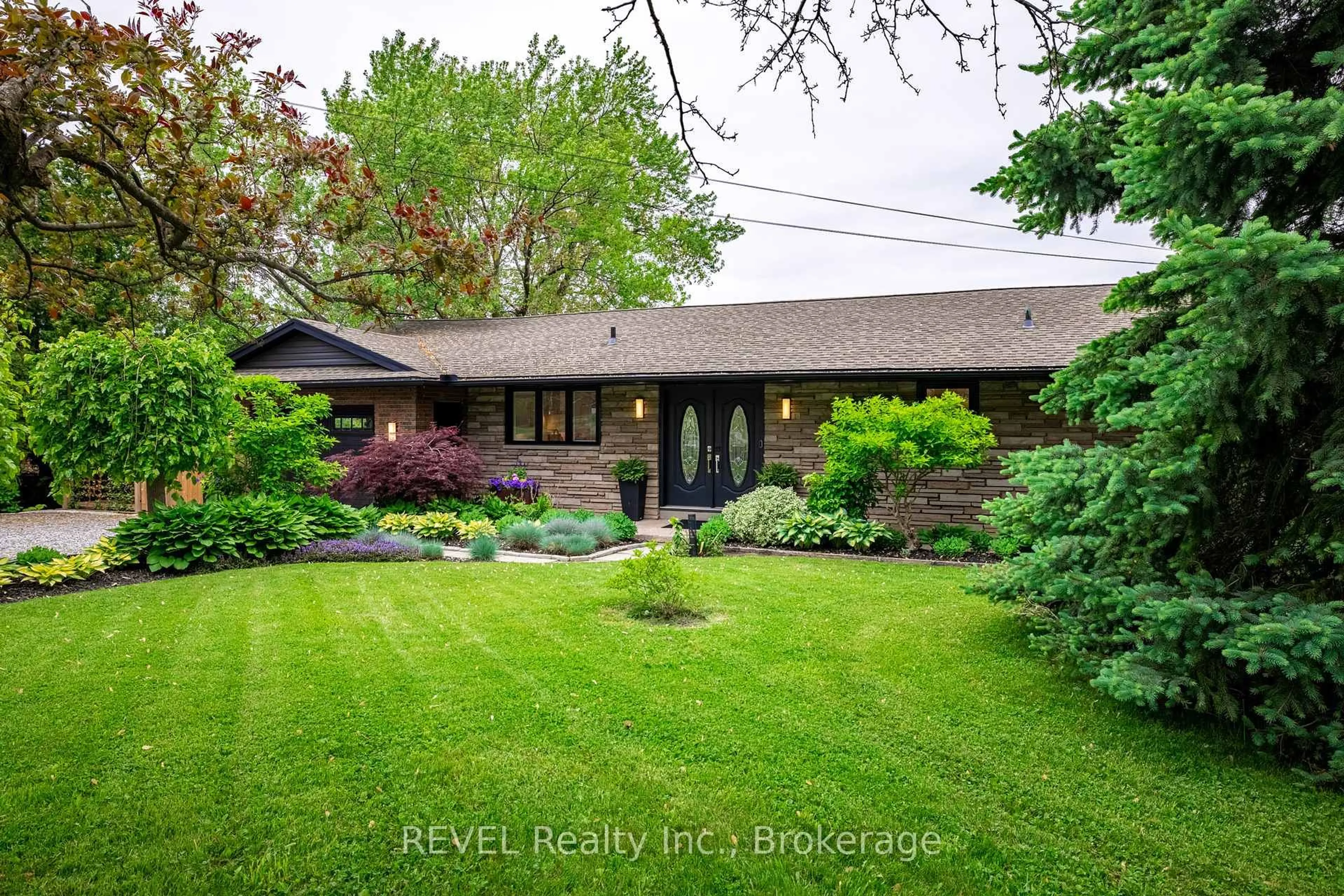 Unknown for 238 Queenston Rd, Niagara-on-the-Lake Ontario L0S 1J0