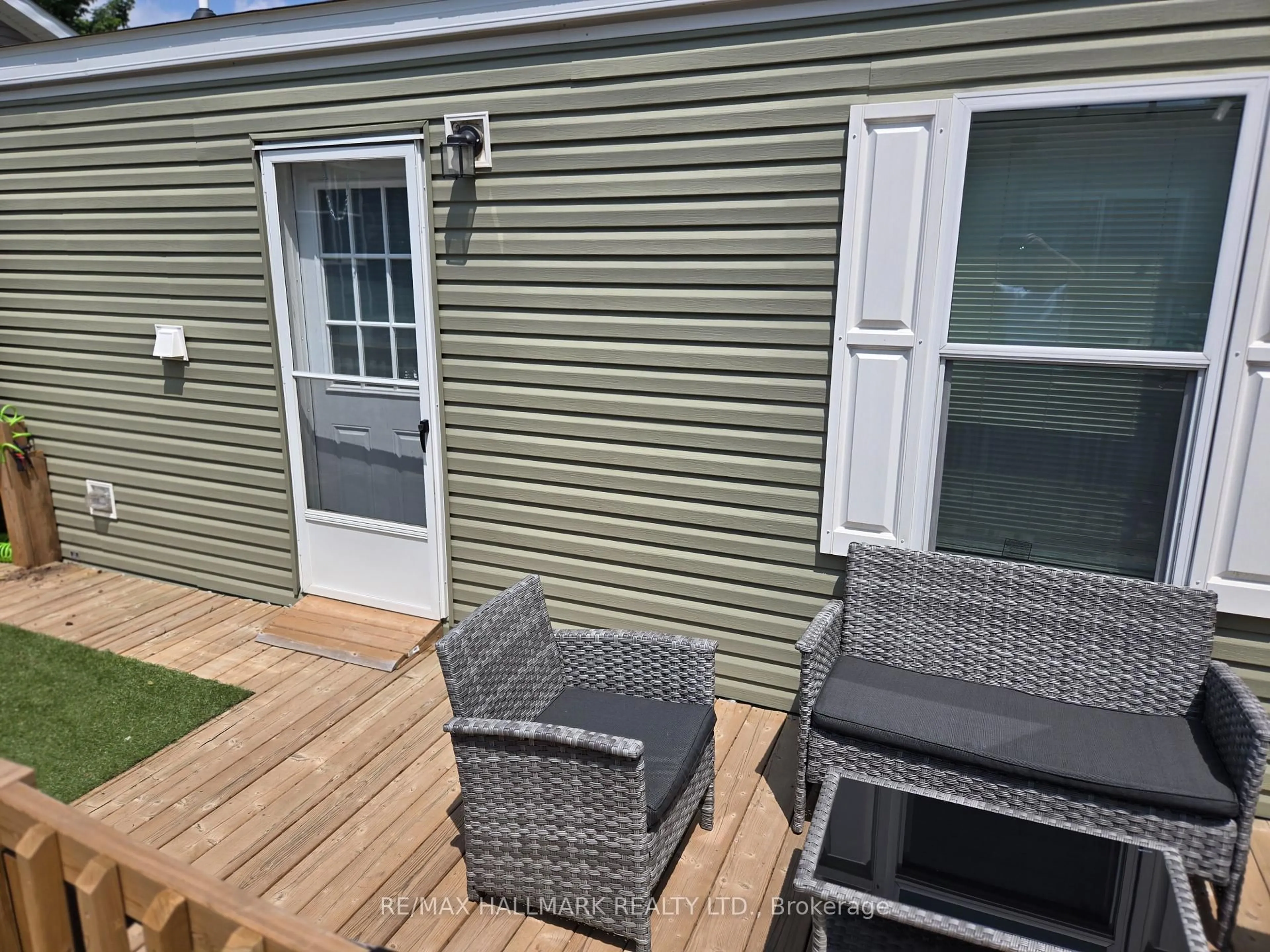 Patio, street for 99 Fourth Concession Rd #614, Brant Ontario N0E 1A0