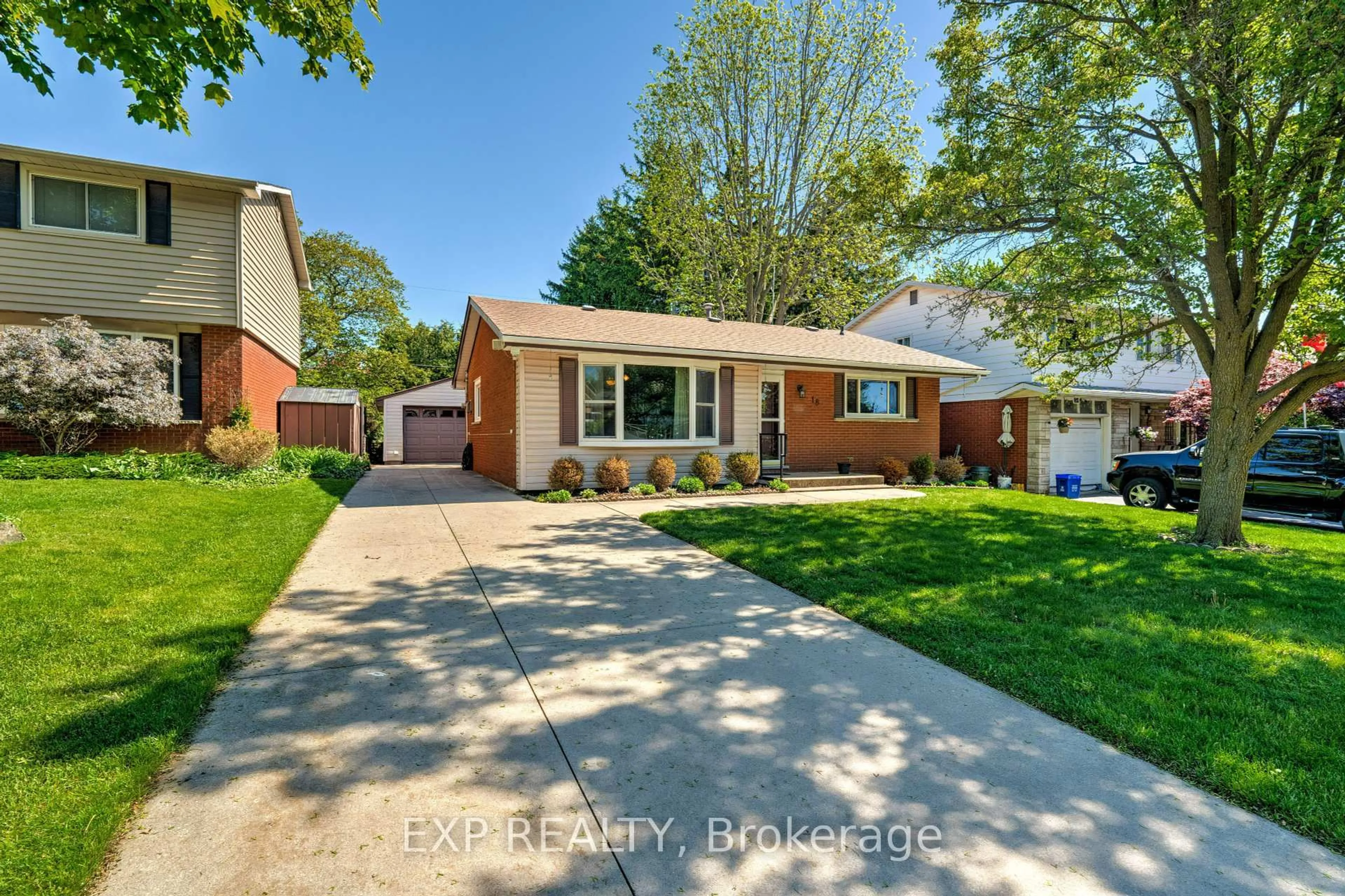 Home with brick exterior material, street for 18 Darlington Dr, Hamilton Ontario L9C 2L7