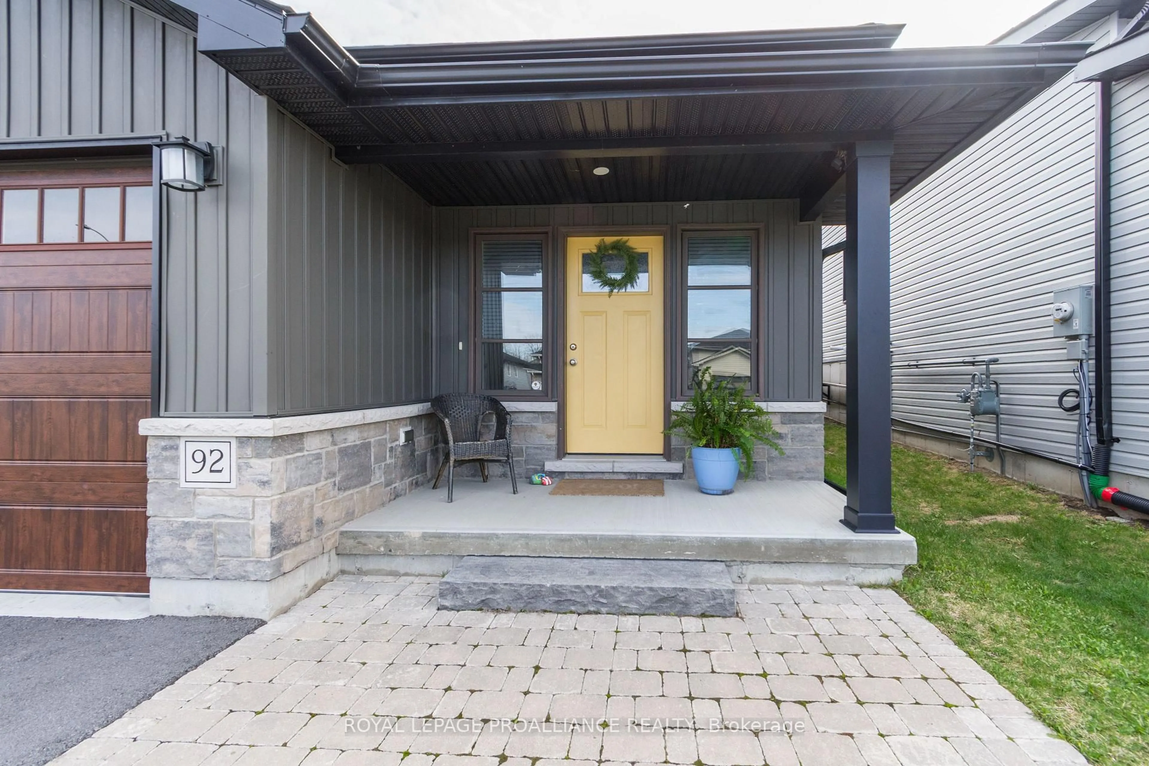 Indoor entryway for 92 Meagan Lane, Hastings Ontario K0K 2C0
