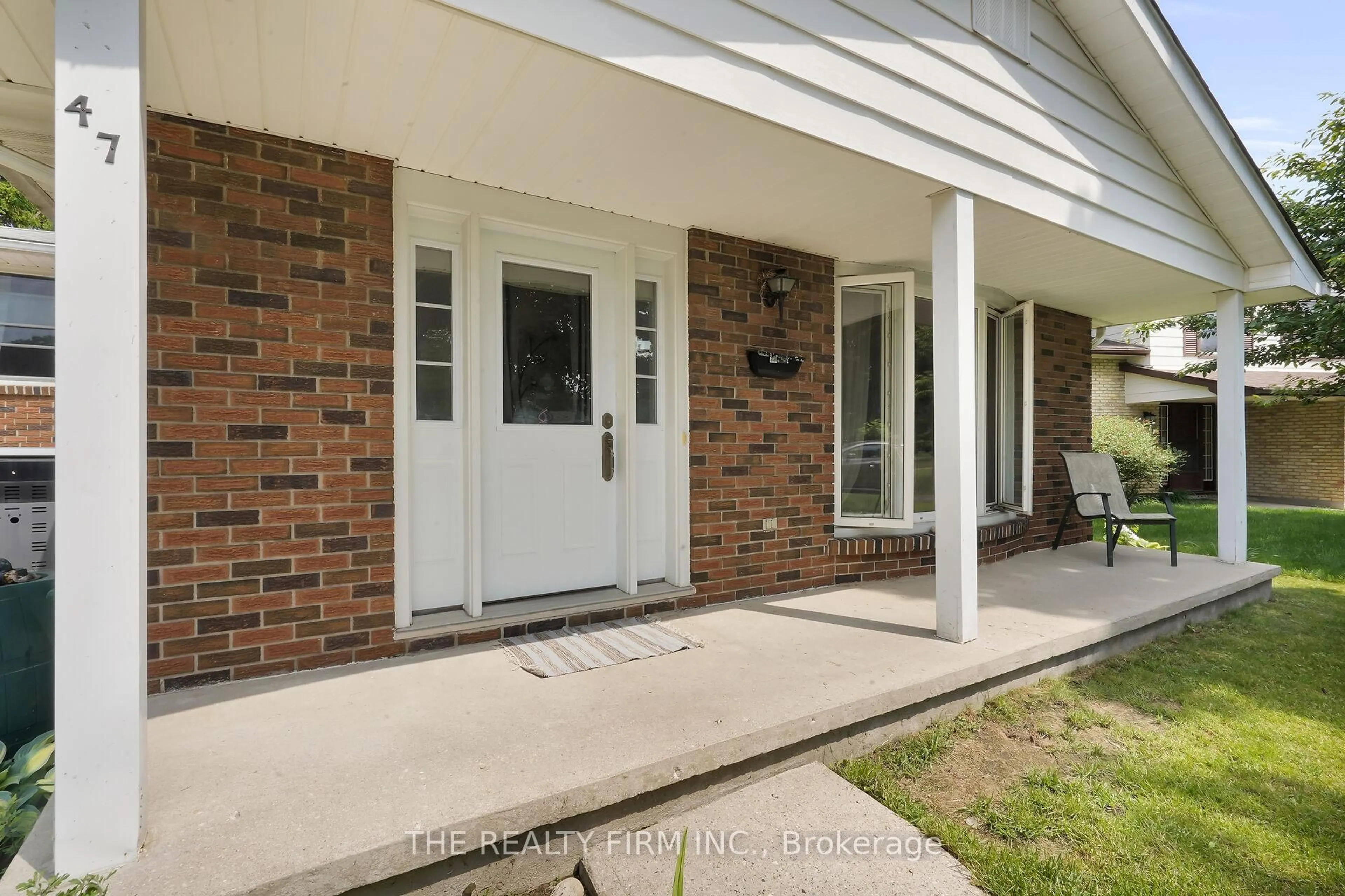 Unknown for 47 Carmen Cres, London North Ontario N5X 2B4