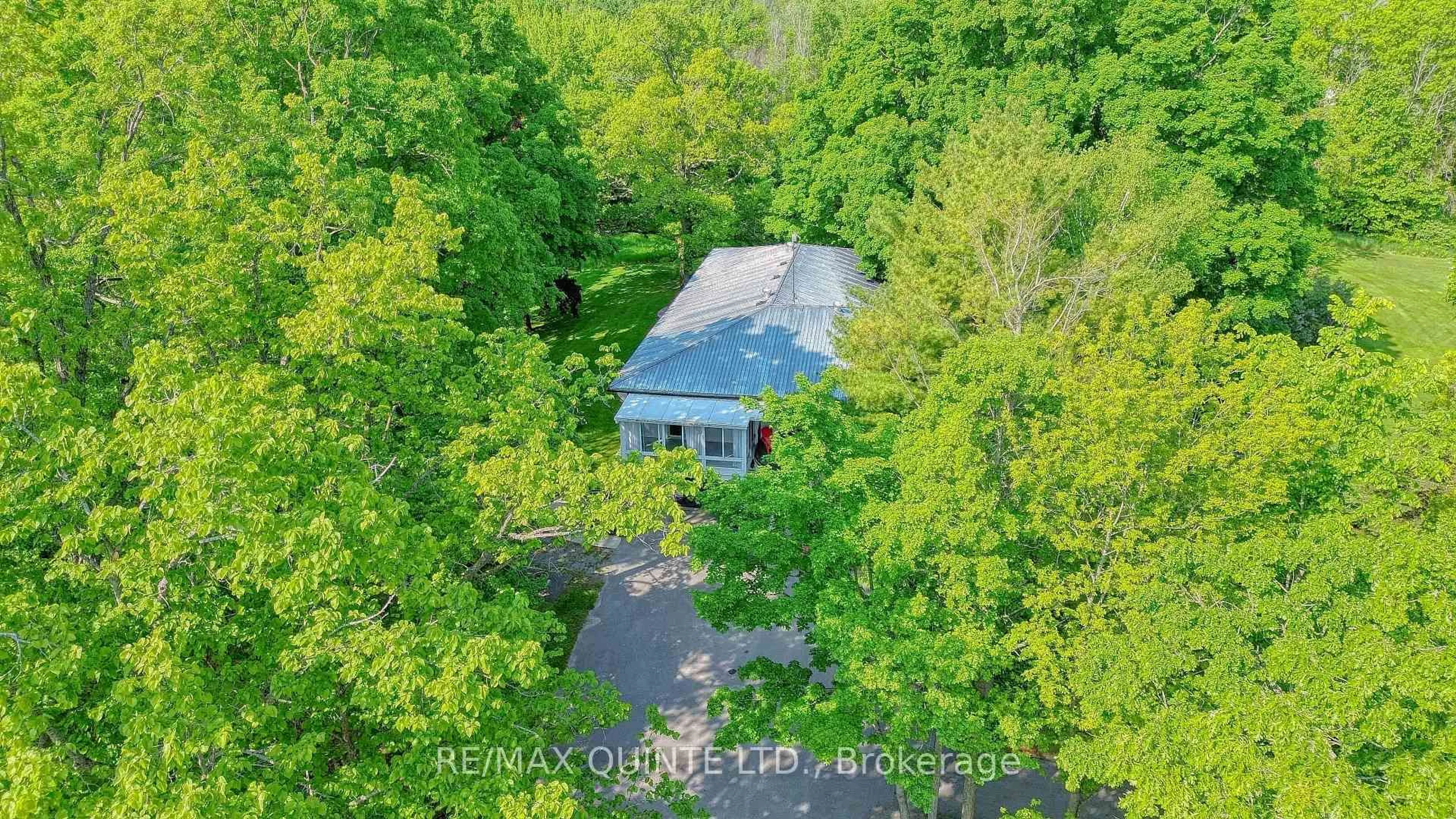 A pic from outside/outdoor area/front of a property/back of a property/a pic from drone, unknown for 548 Lorna Lane, Greater Napanee Ontario K0K 2Z0