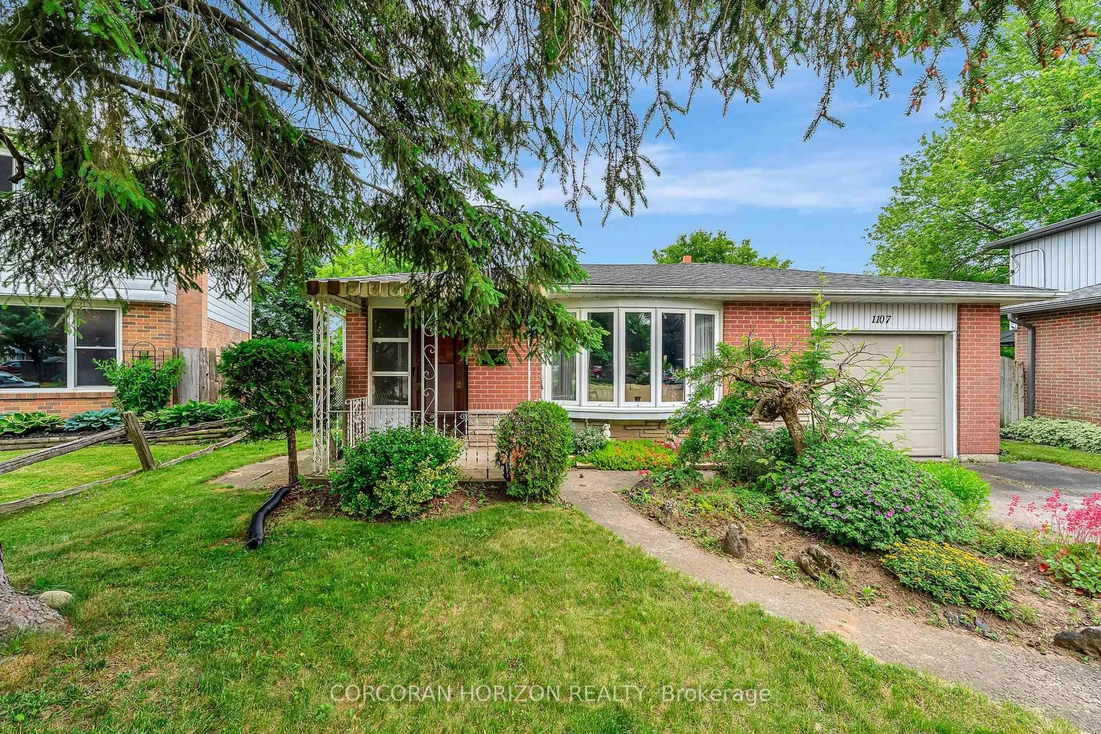Home with brick exterior material, street for 1107 Mary Ave, Cambridge Ontario N3H 4N6