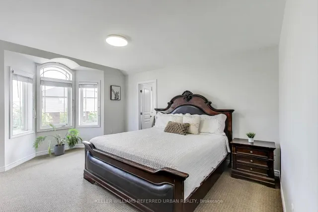 Additional property image - 7 Grandstand Dr