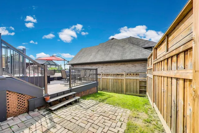 Additional property image - 7 Grandstand Dr