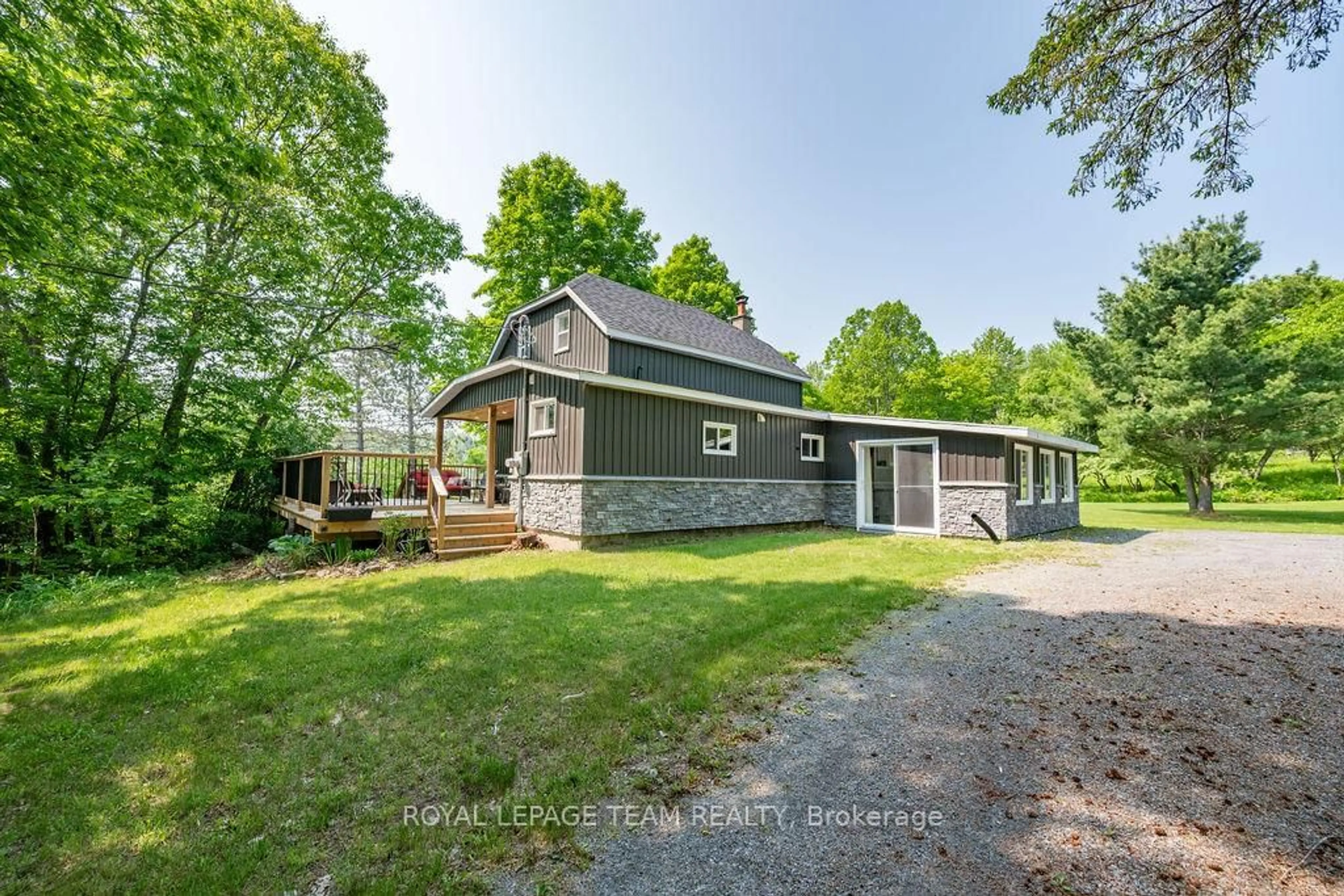 A pic from outside/outdoor area/front of a property/back of a property/a pic from drone, unknown for 3432 Siberia Rd, Combermere Ontario K0J 1L0