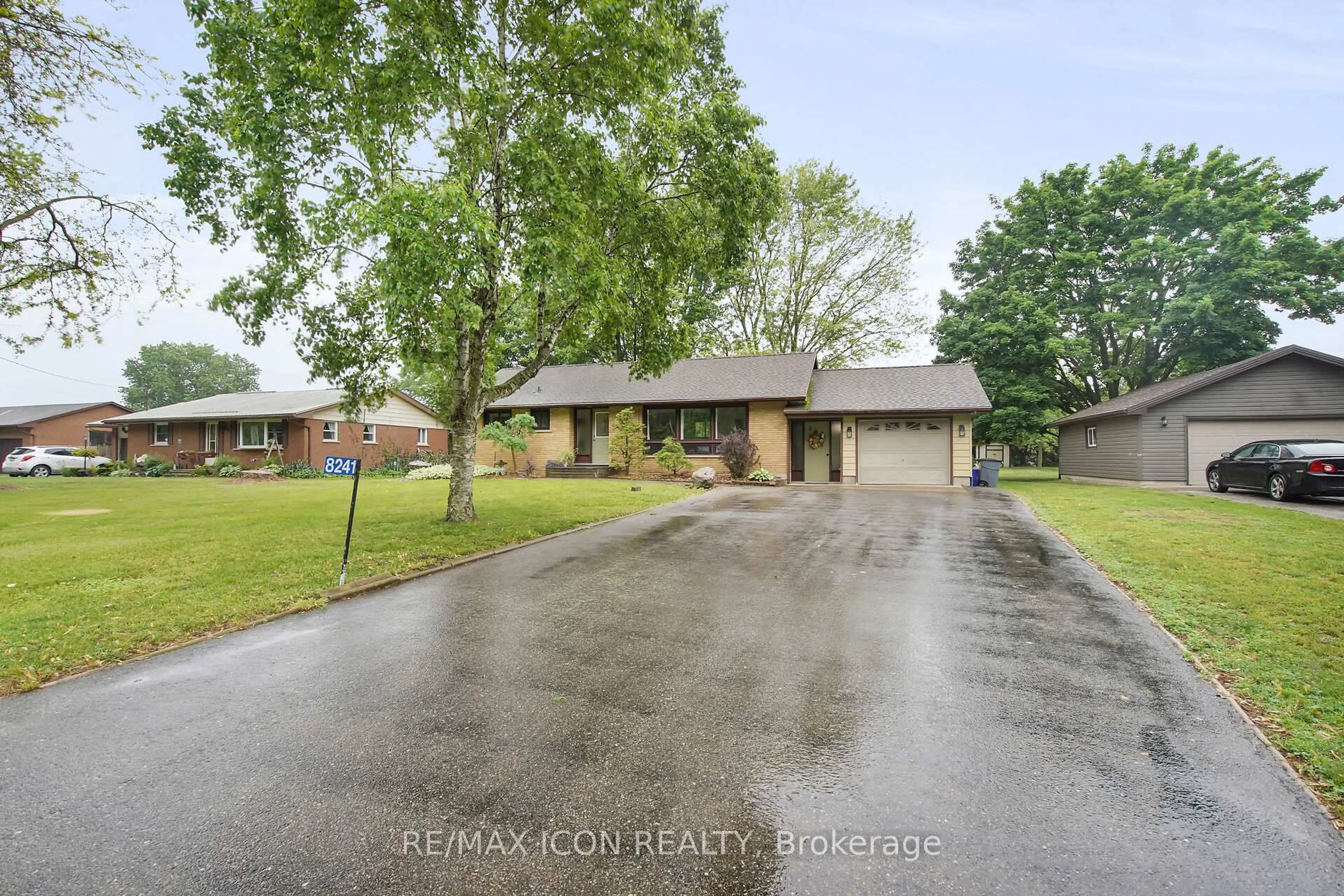 Home with brick exterior material, street for 8241 Sandytown Rd, Bayham Ontario N0J 1Y0
