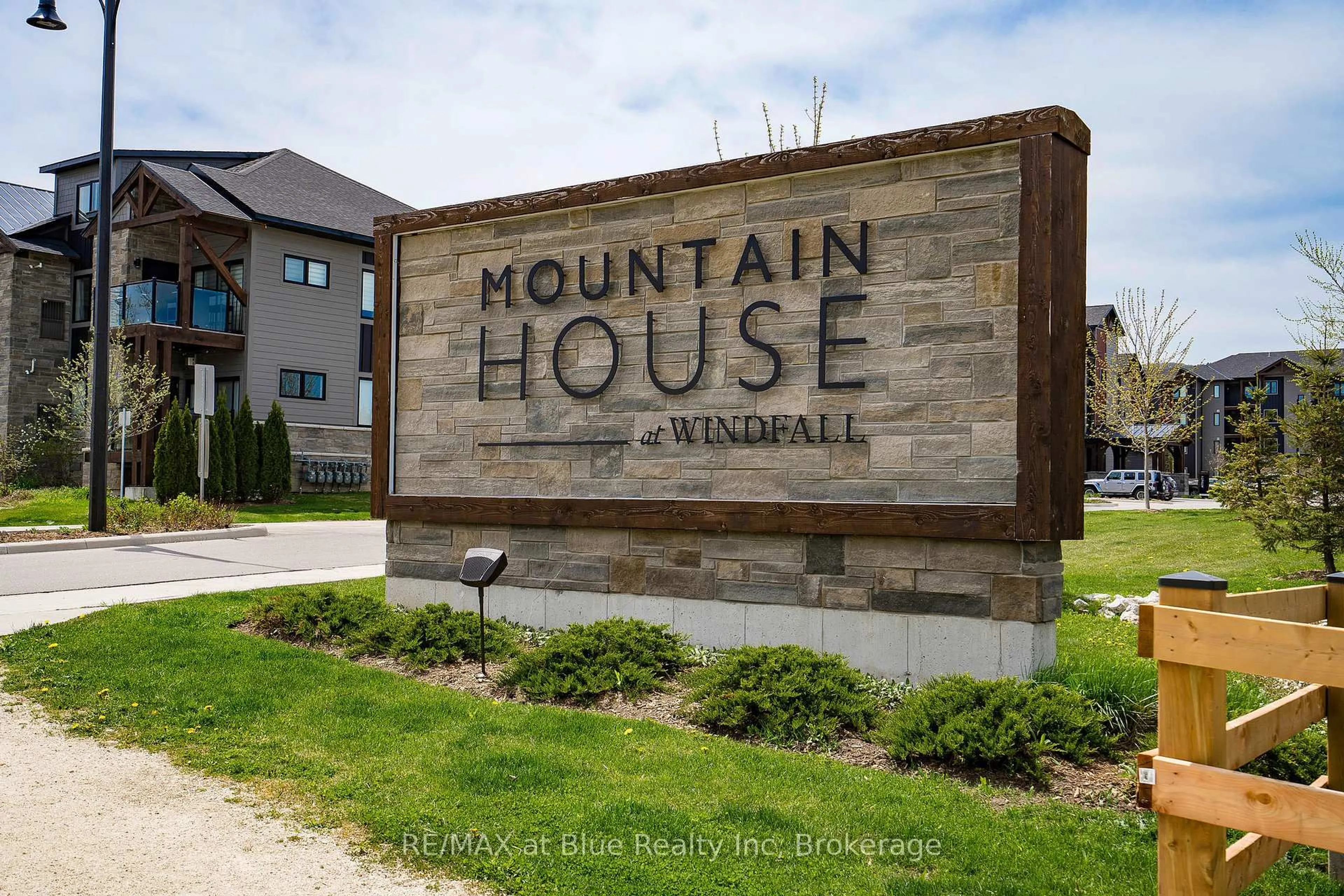 Unknown for 21 Beckwith Lane #206, Blue Mountains Ontario L9Y 3B6