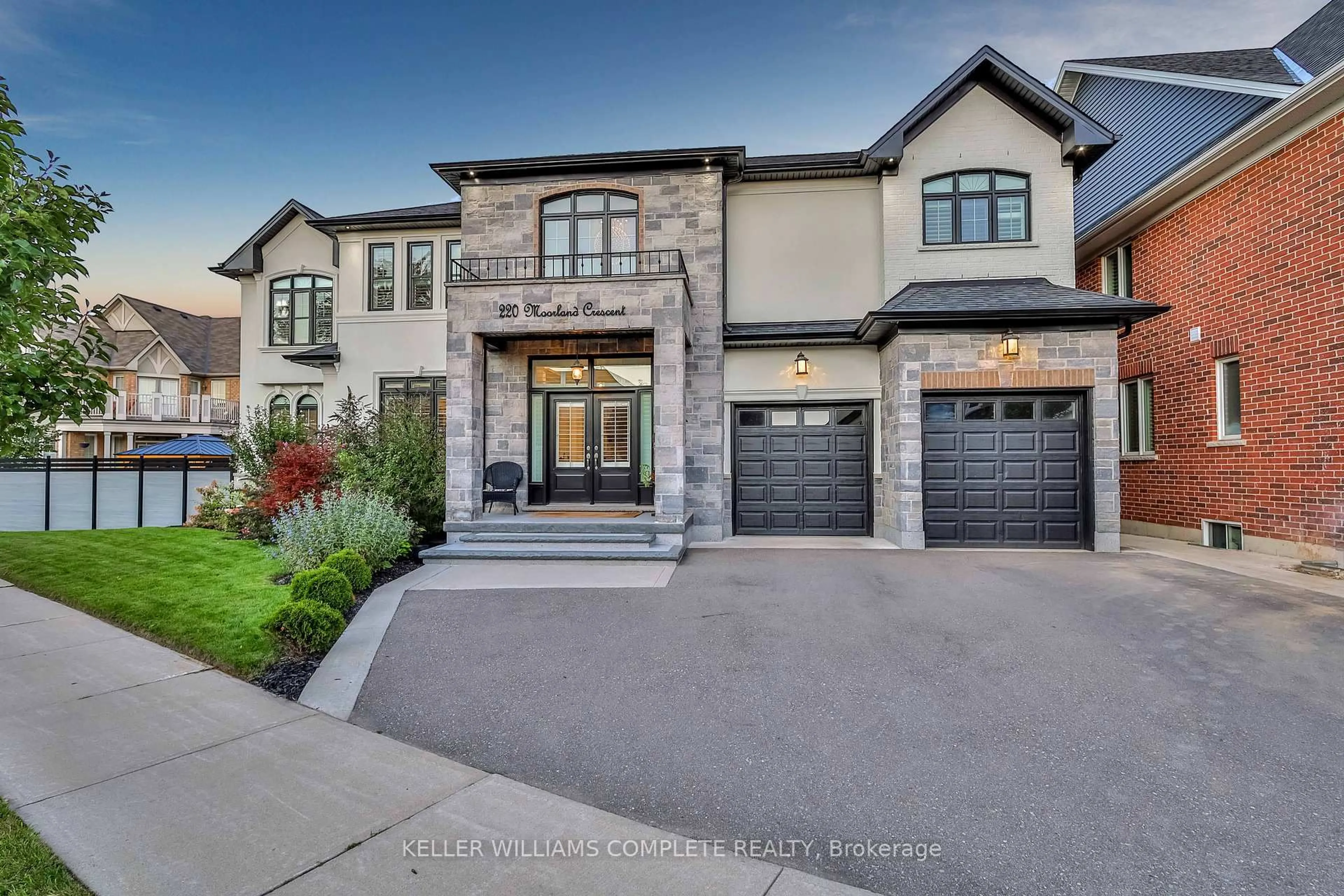 Home with brick exterior material, street for 220 MOORLAND Cres, Hamilton Ontario L9K 1S6