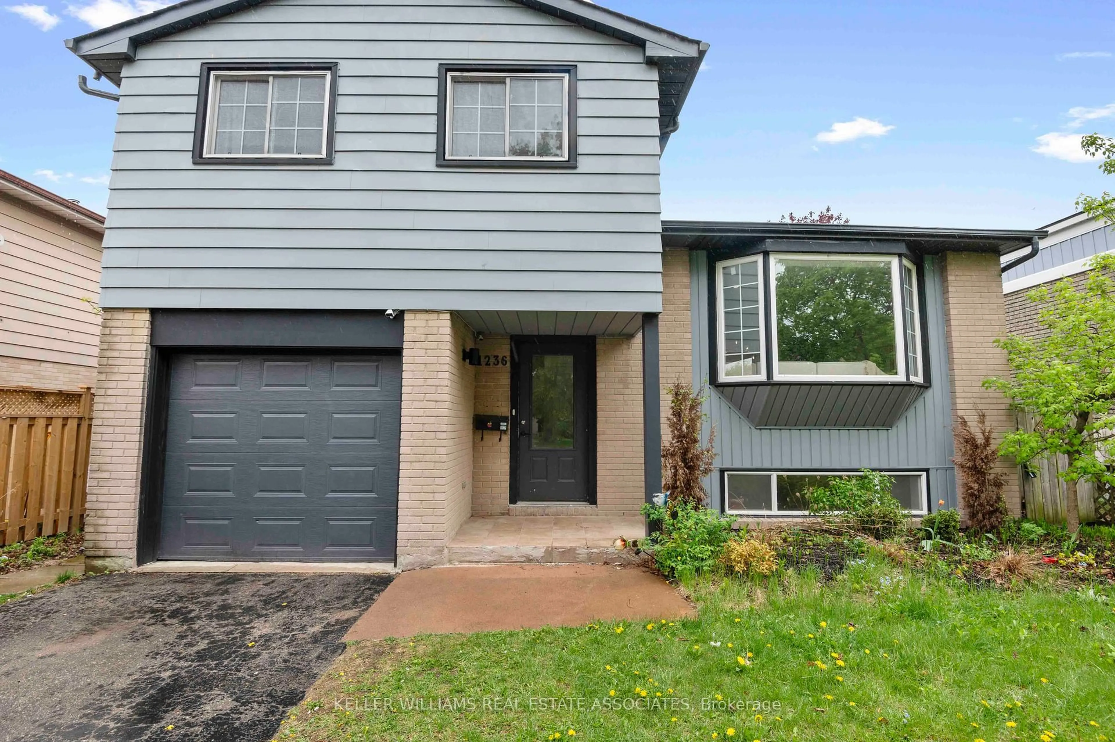 Home with brick exterior material, street for 1236 Avonlea Rd, Cambridge Ontario N3H 4Z8