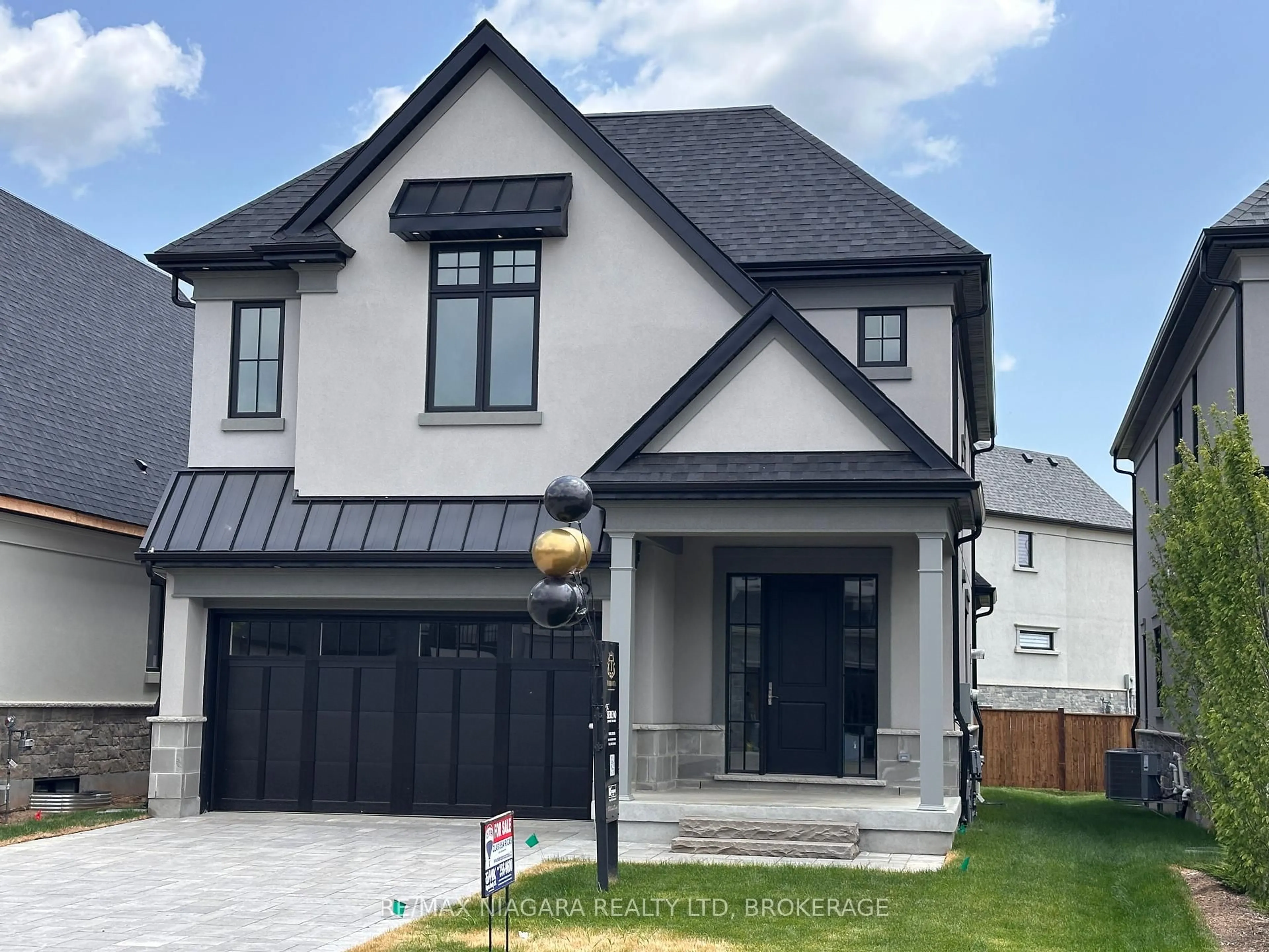 Home with brick exterior material, street for 2318 TERRAVITA Dr, Niagara Falls Ontario L2J 0E9