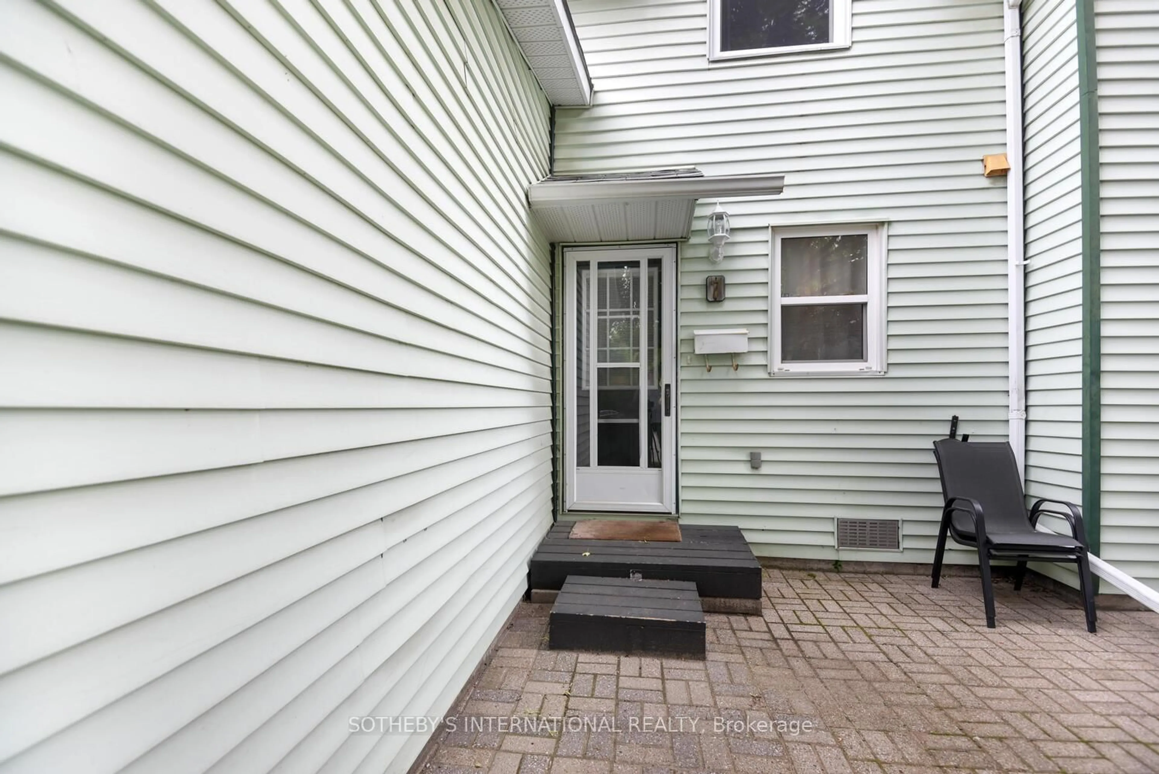 Unknown for 27 Aldershot Ave #7, Brockville Ontario K6V 2P7