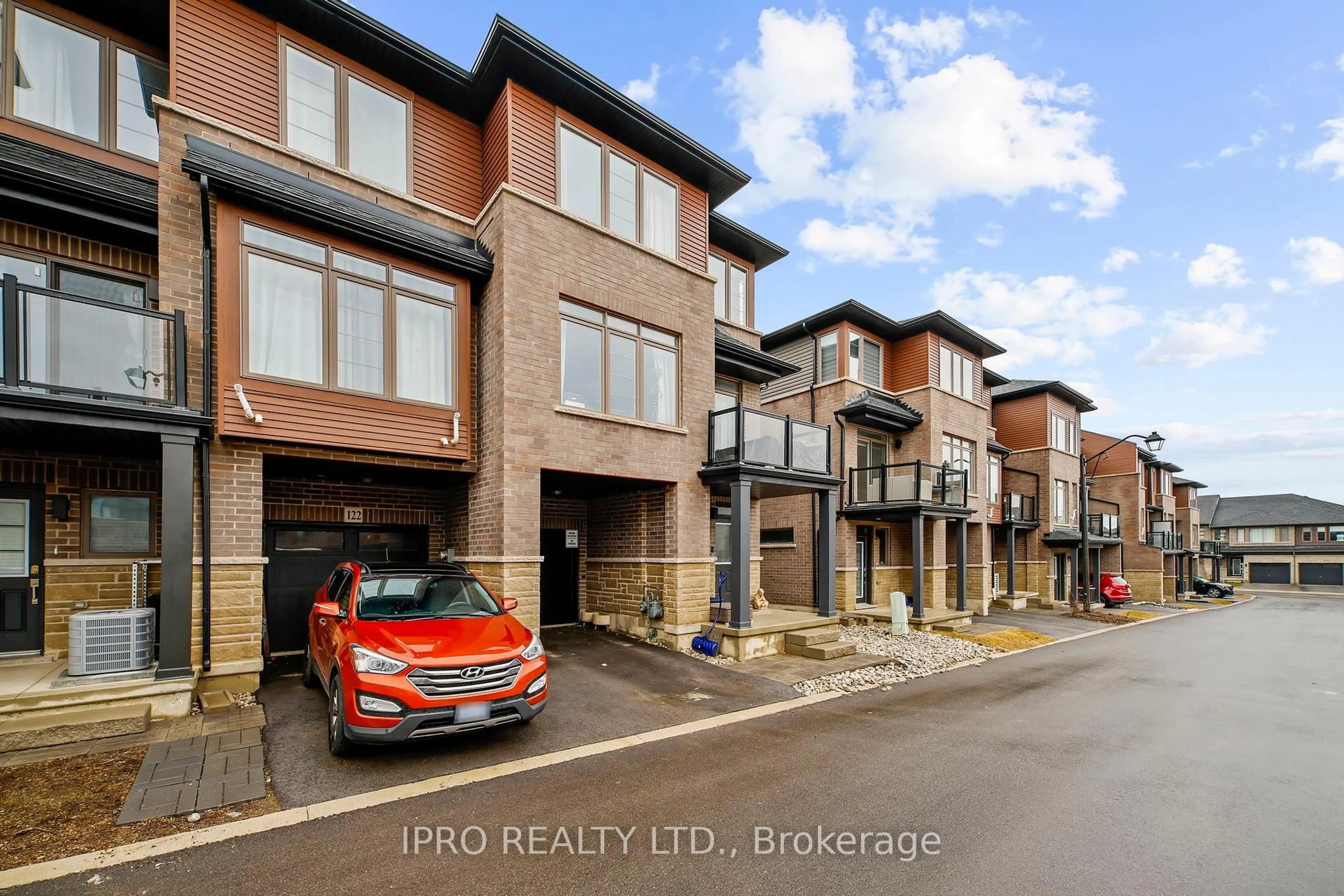 Unknown for 61 Soho St #123, Hamilton Ontario L8J 0M6
