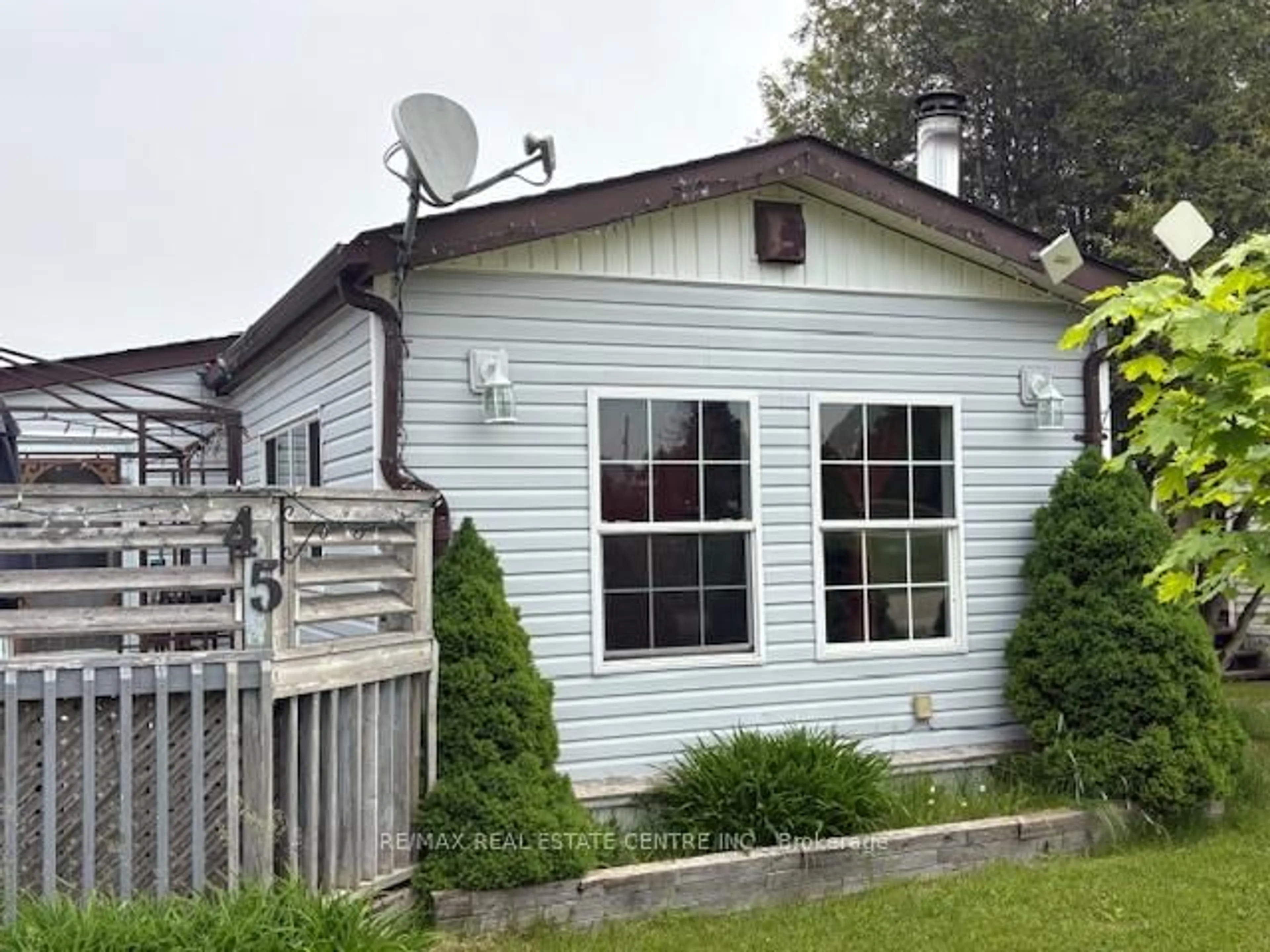 Unknown for 45 Maple Grove Village Rd, Southgate Ontario N0C 1B0