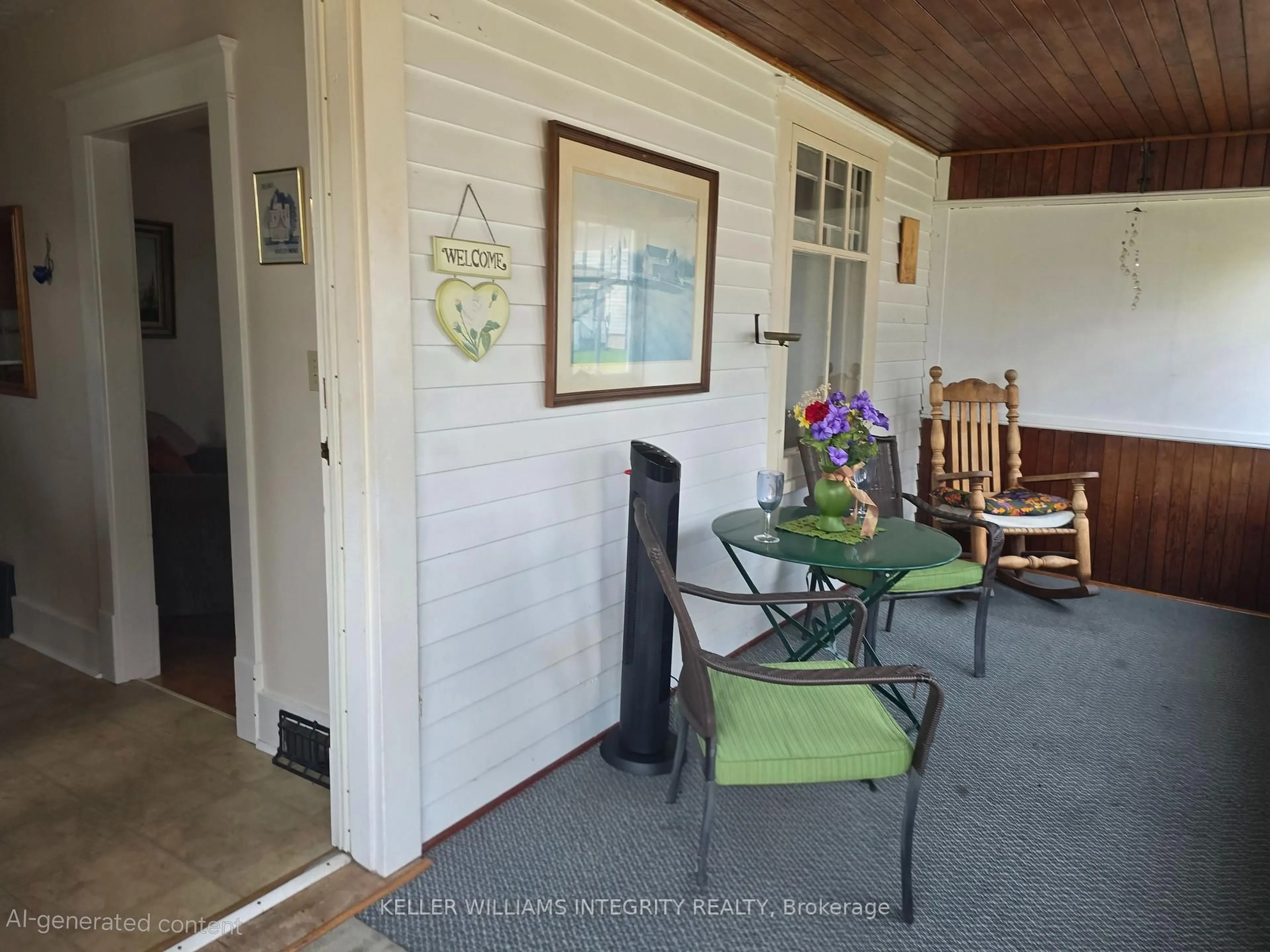 Indoor entryway for 418 Bedford St, Cornwall Ontario K6J 4C6