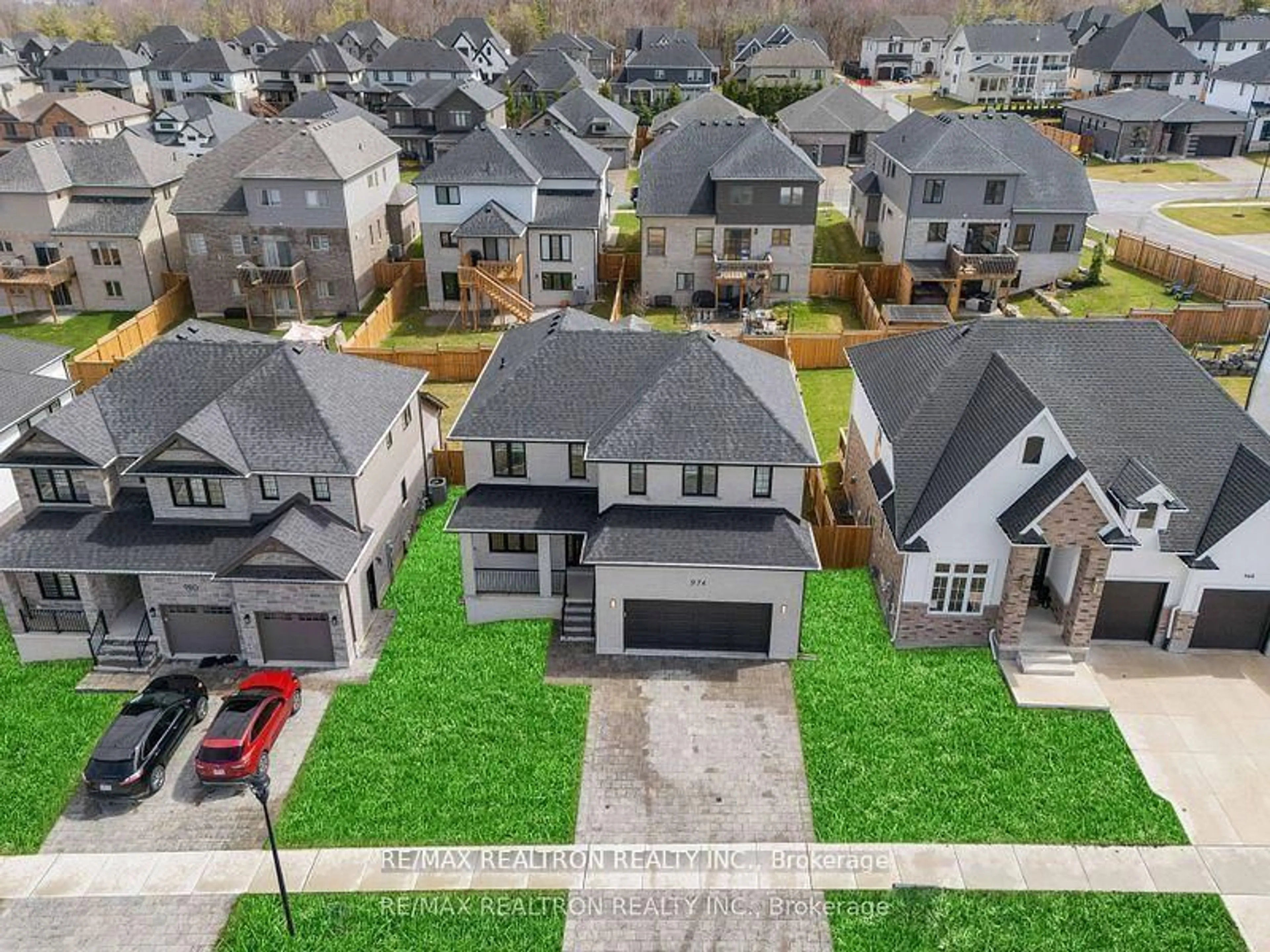 A pic from outside/outdoor area/front of a property/back of a property/a pic from drone, street for 974 Riverbend Rd, London South Ontario N6K 0J3