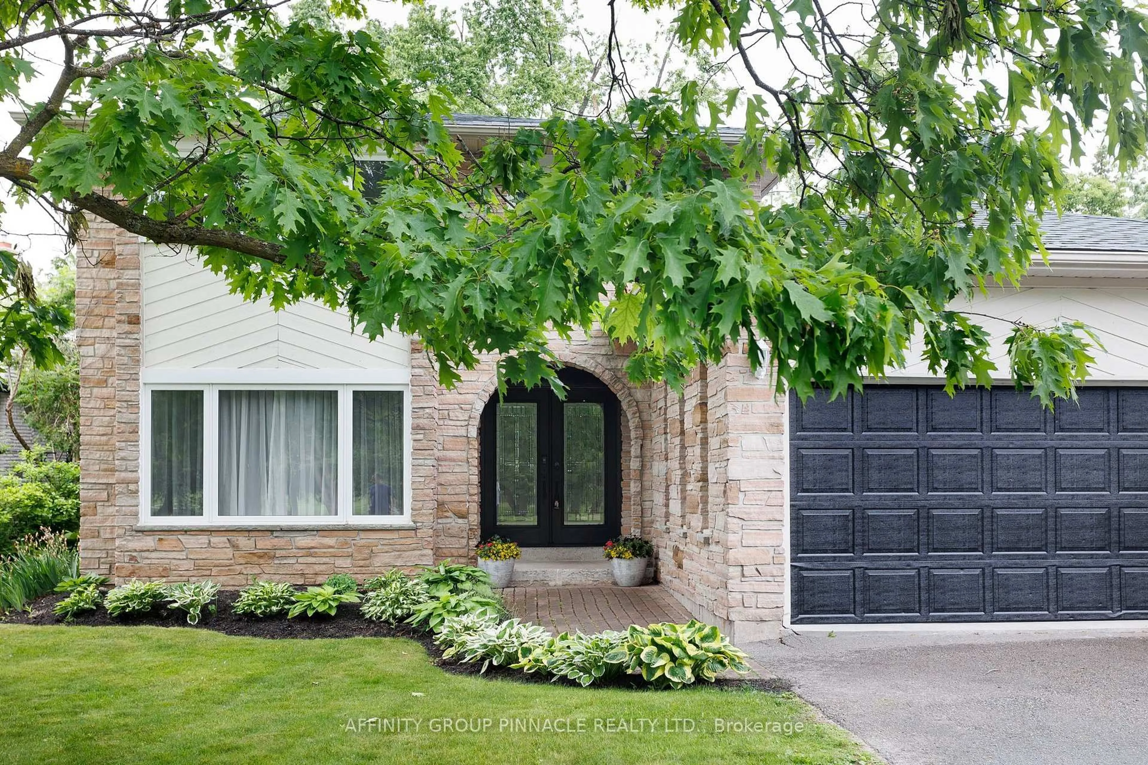 Home with brick exterior material, street for 60 Sanderling Cres, Kawartha Lakes Ontario K9V 4N2