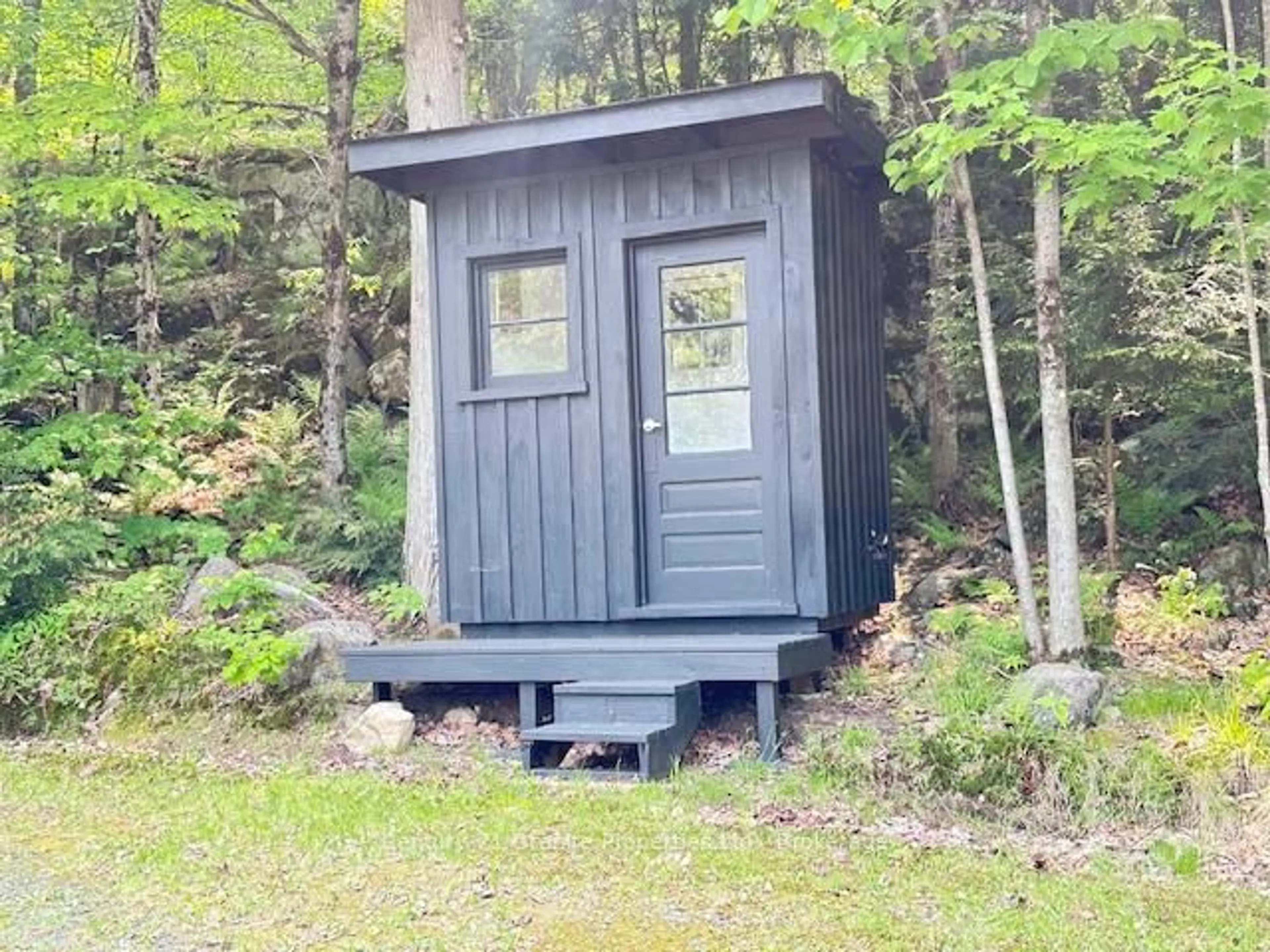 Shed for 4 Turtle Lane, McKellar Ontario P2A 0B4