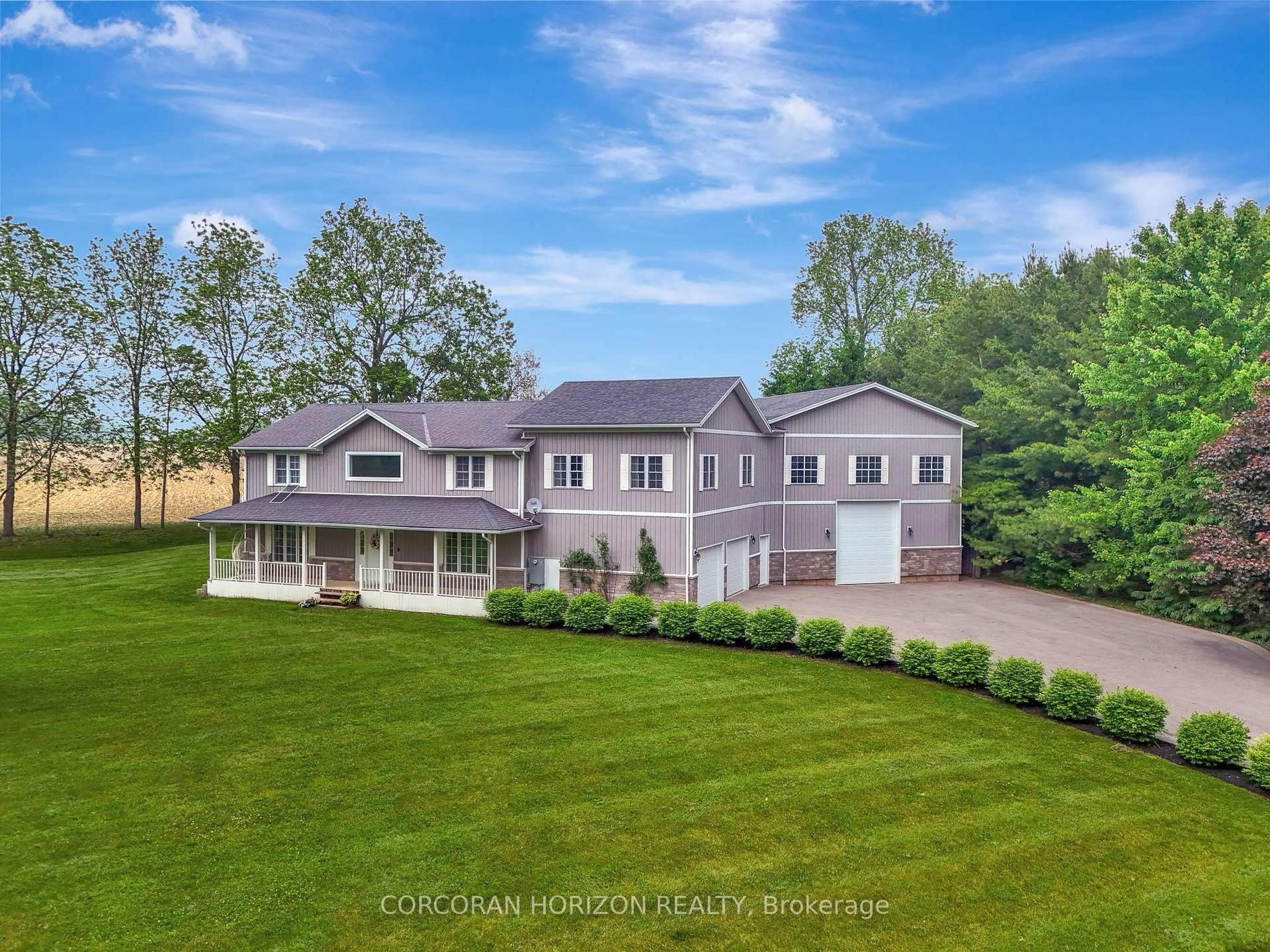 A pic from outside/outdoor area/front of a property/back of a property/a pic from drone, unknown for 441 Scenic Dr, Brant Ontario N0E 1N0