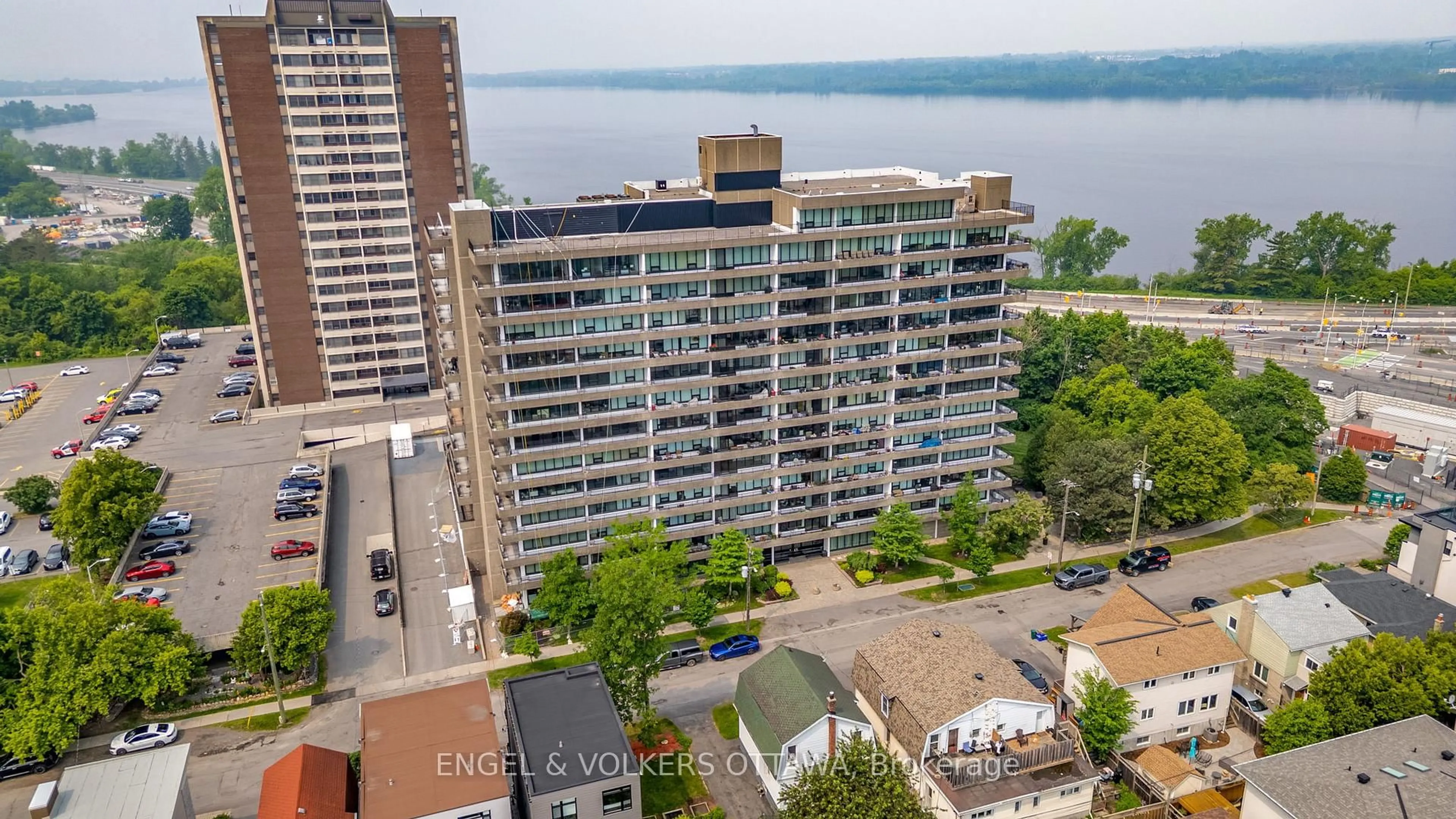 A pic from outside/outdoor area/front of a property/back of a property/a pic from drone, city buildings view from balcony for 370 Dominion Ave #1004, Ottawa Ontario K2A 3X4