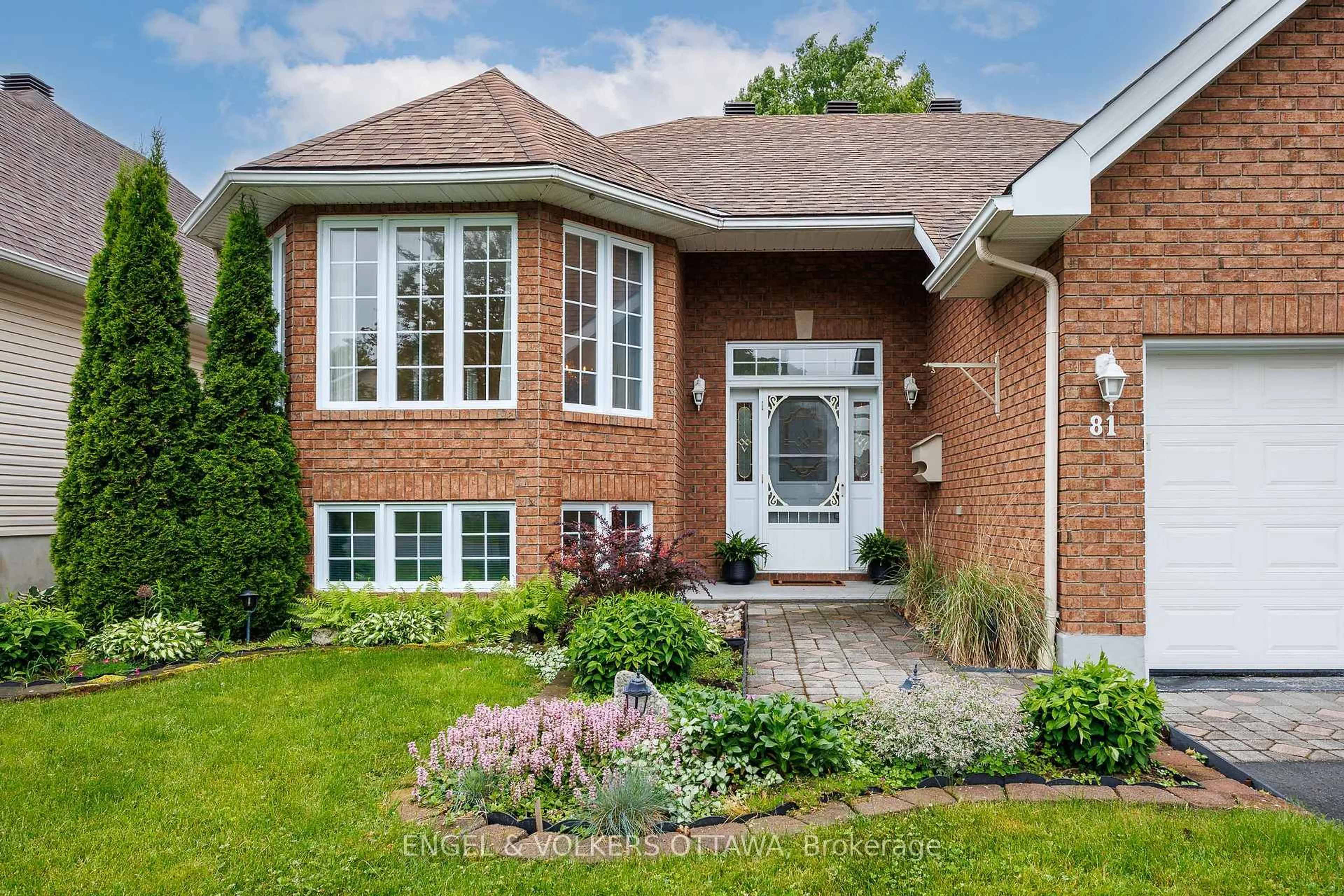Home with brick exterior material, street for 81 Lloydalex Cres, Ottawa Ontario K2S 2E8