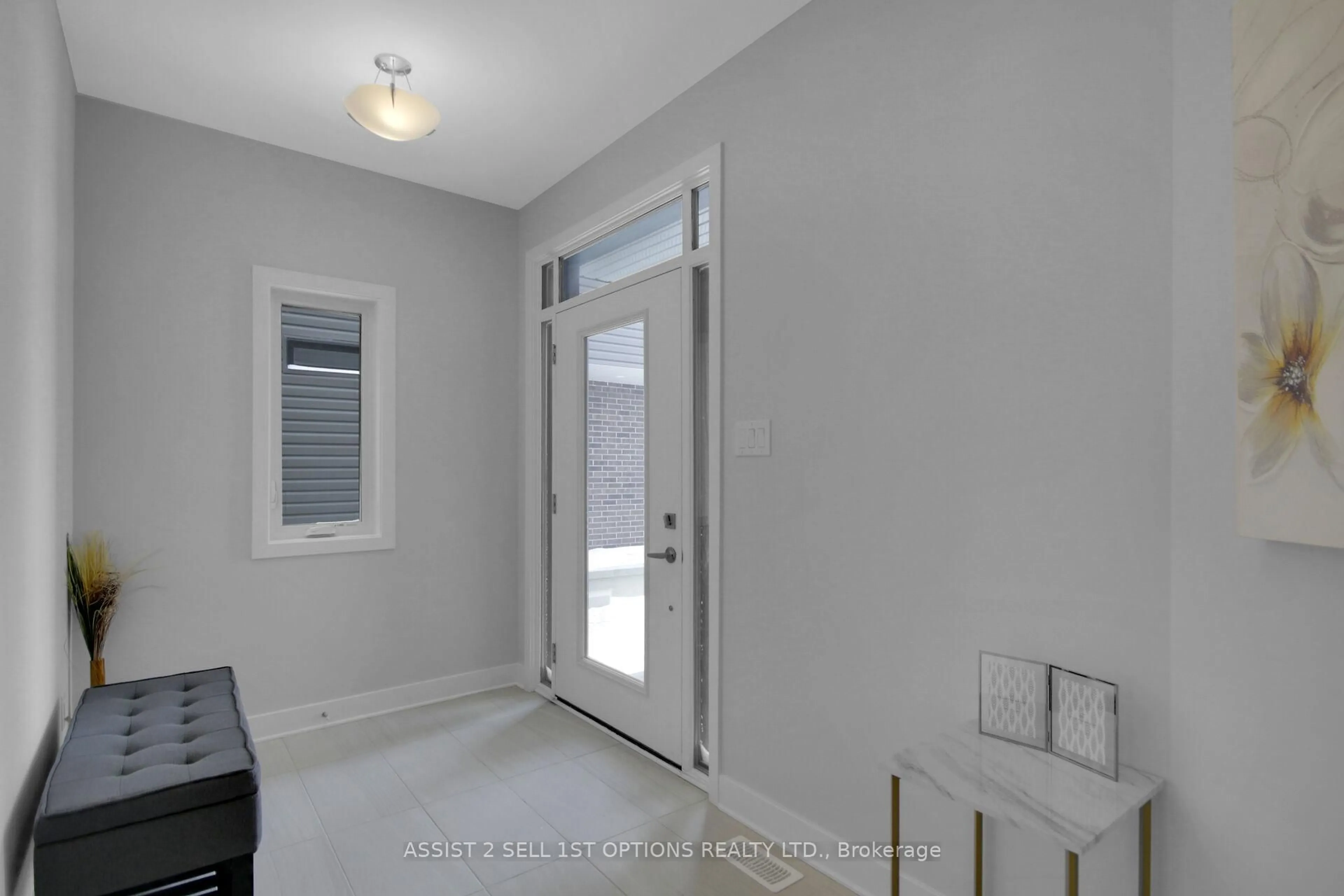 Indoor entryway for 306 Whitham Cres, North Grenville Ontario K0G 1J0