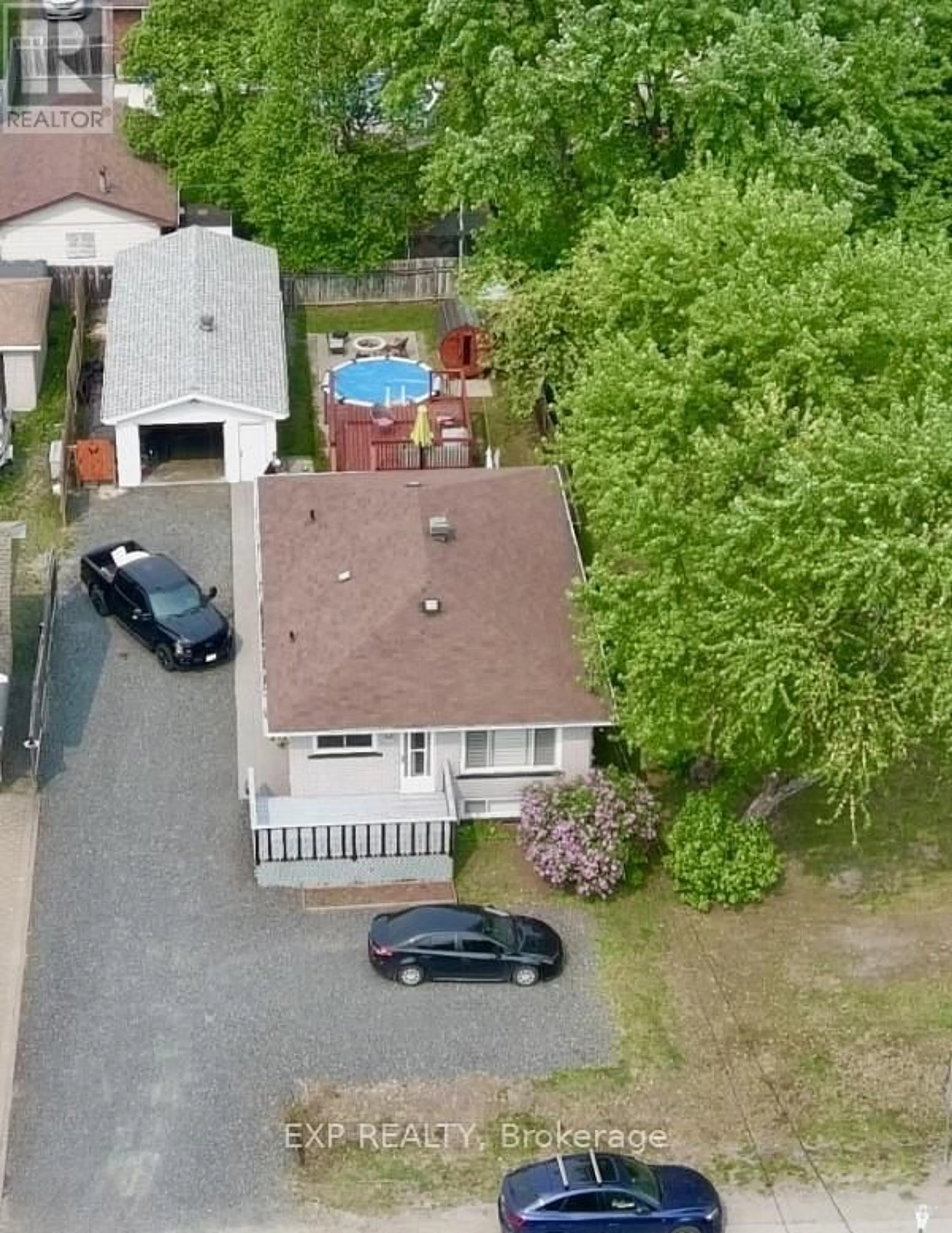 A pic from outside/outdoor area/front of a property/back of a property/a pic from drone, street for 3135 Louis St, Greater Sudbury Ontario P3N 1B9