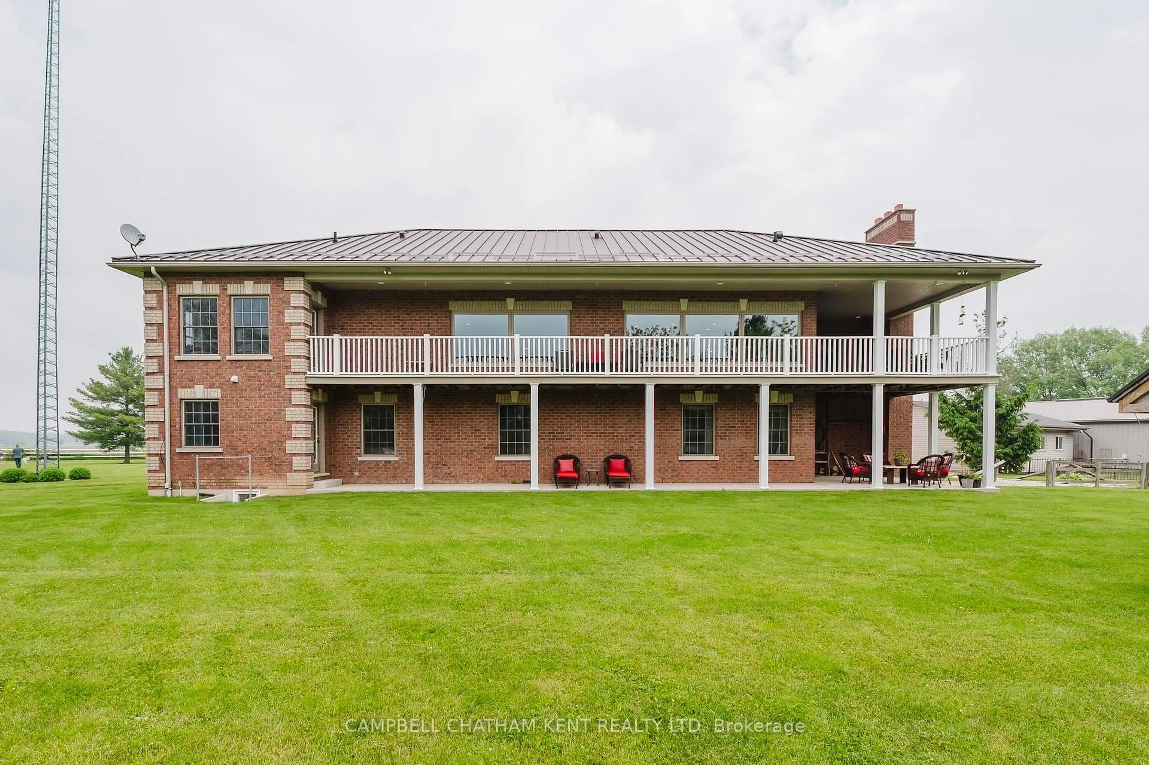 A pic from outside/outdoor area/front of a property/back of a property/a pic from drone, building for 22678 Johnston Line, West Elgin Ontario N0L 2C0