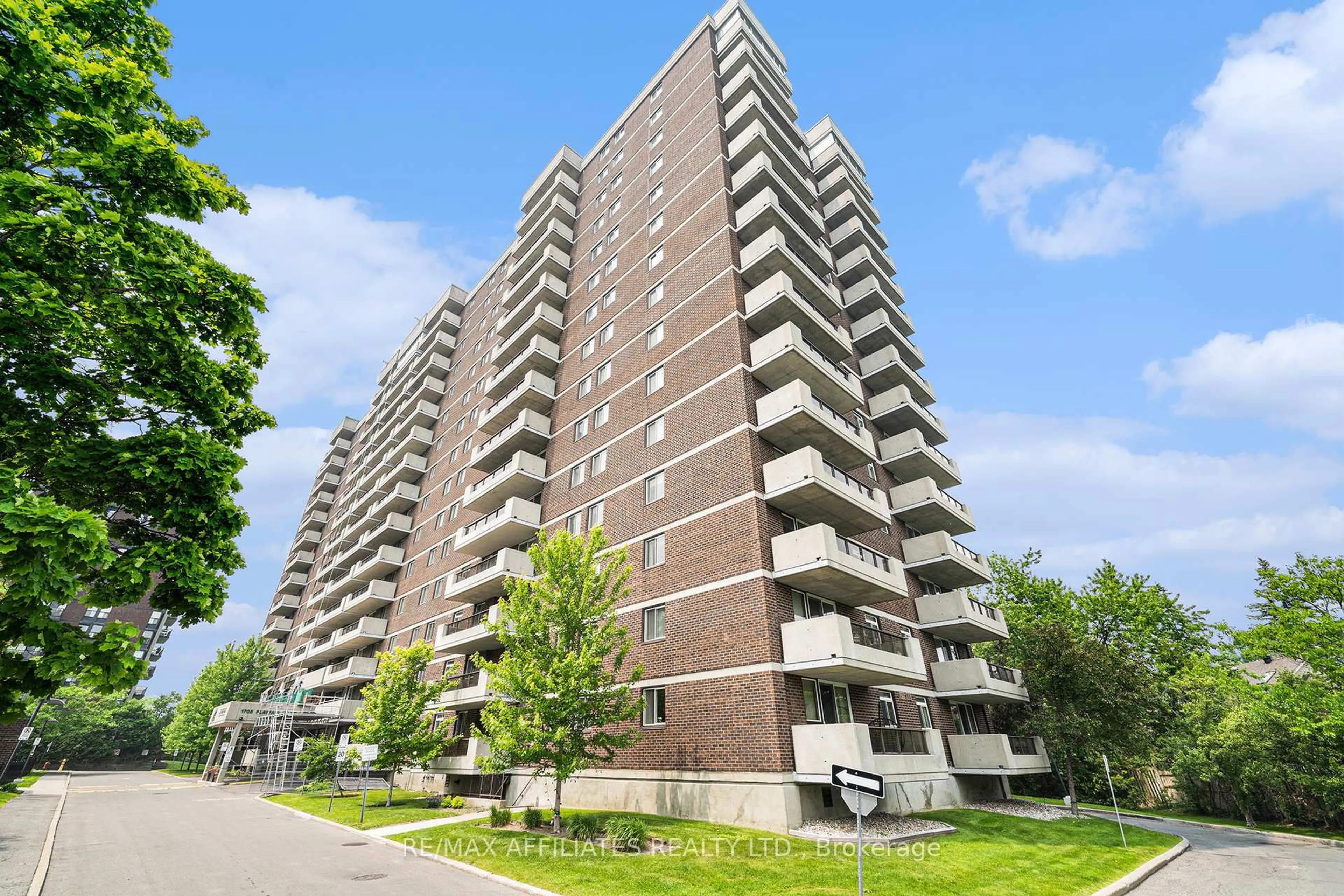 Unknown for 1705 Playfair Dr #211, Ottawa Ontario K1H 8P6