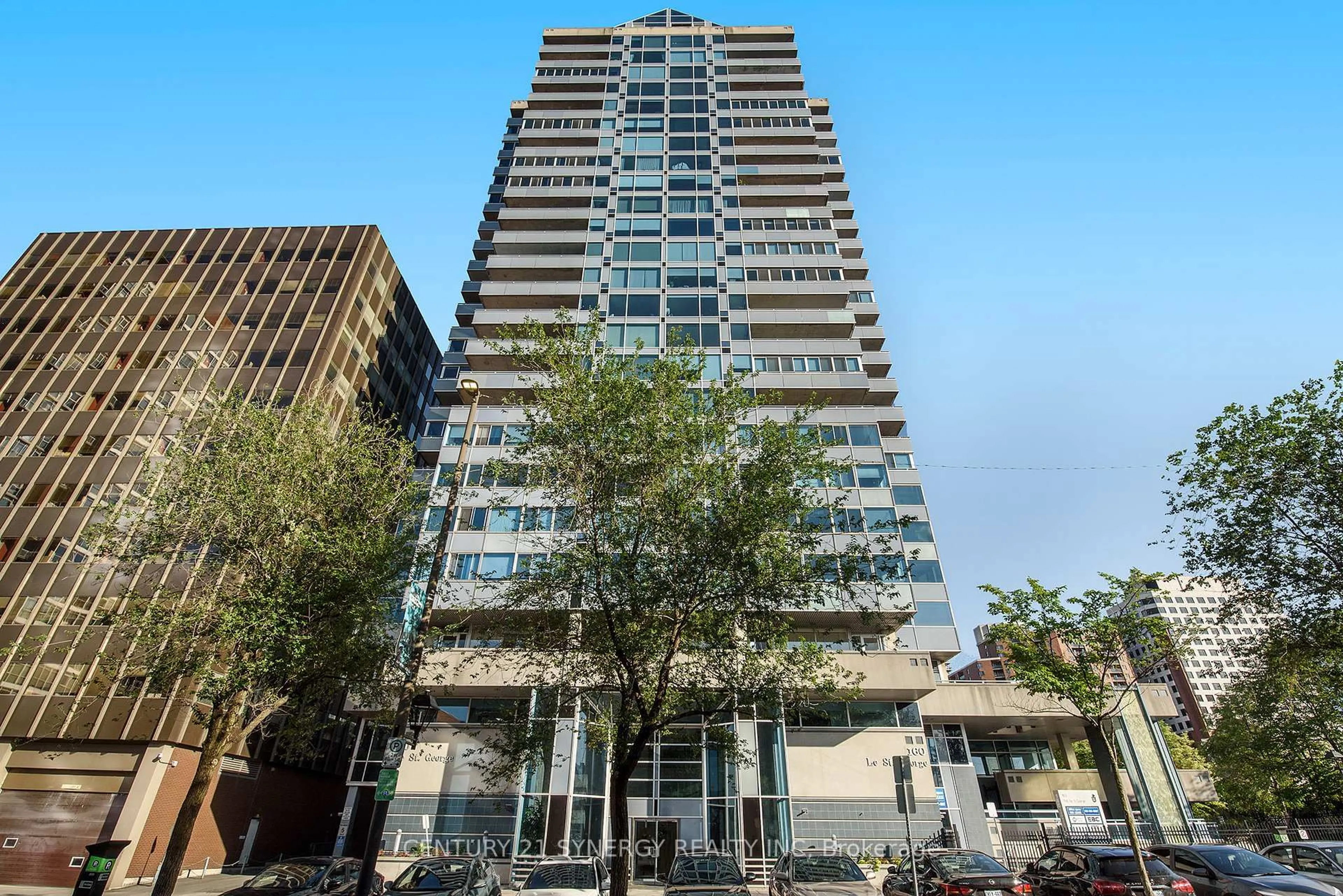 Patio, building for 160 George St #2202, Ottawa Ontario K1N 9M2