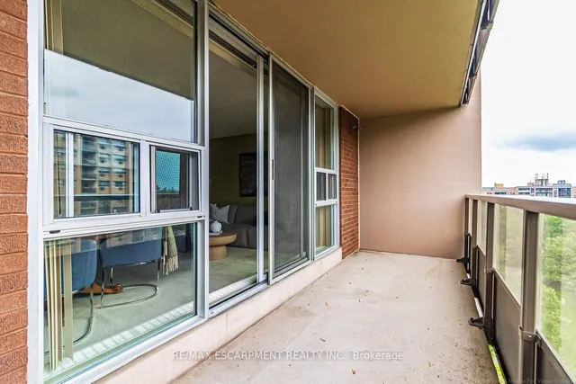 Additional property image - 1964 Main St Unit 1001