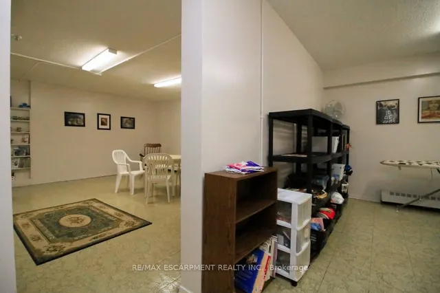 Additional property image - 1964 Main St Unit 1001