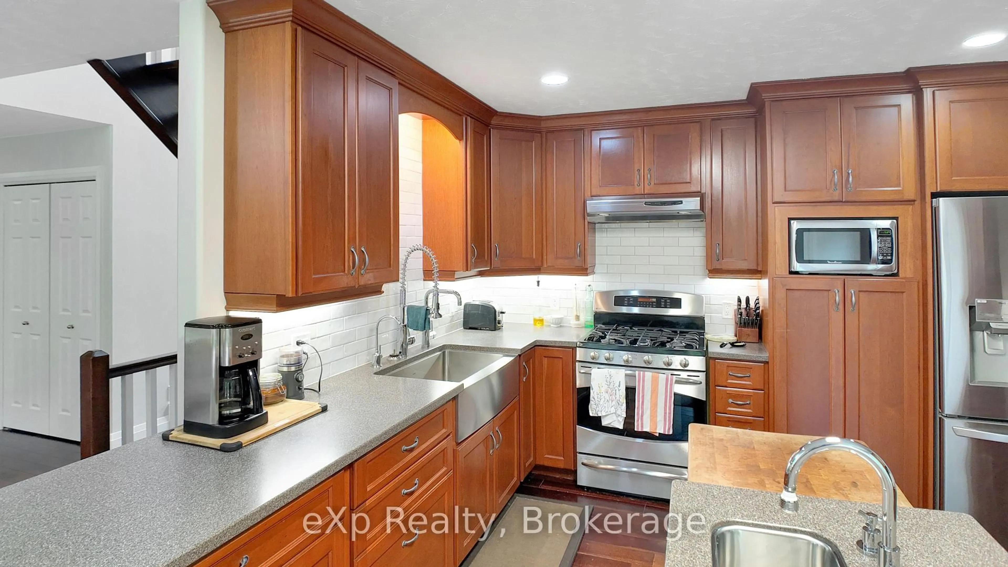 Unknown for 527 Lake Rosalind Road 5, Brockton Ontario N4N 3B9