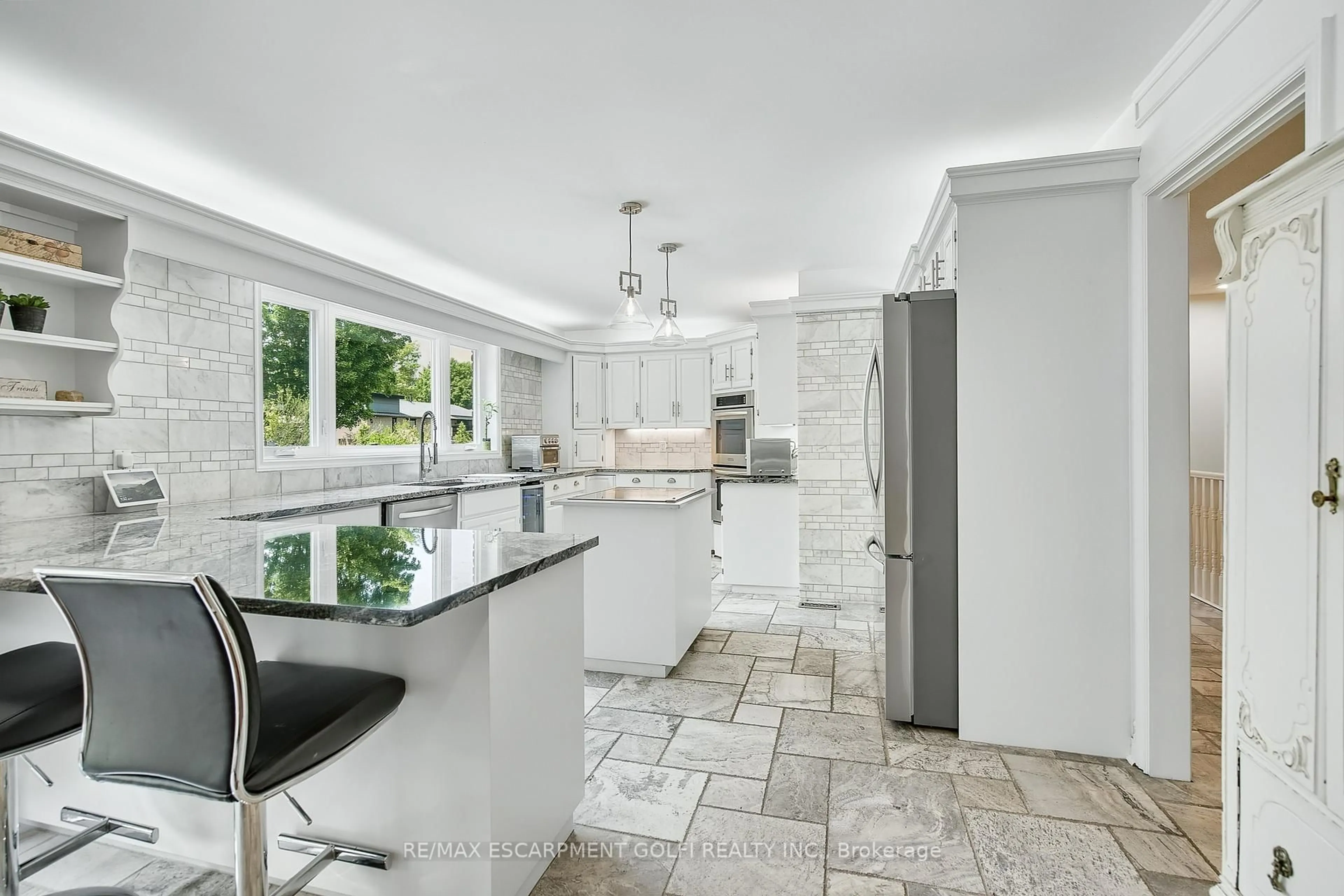 Contemporary kitchen, ceramic/tile floor for 268 Appleby Rd, Hamilton Ontario L9G 2V7