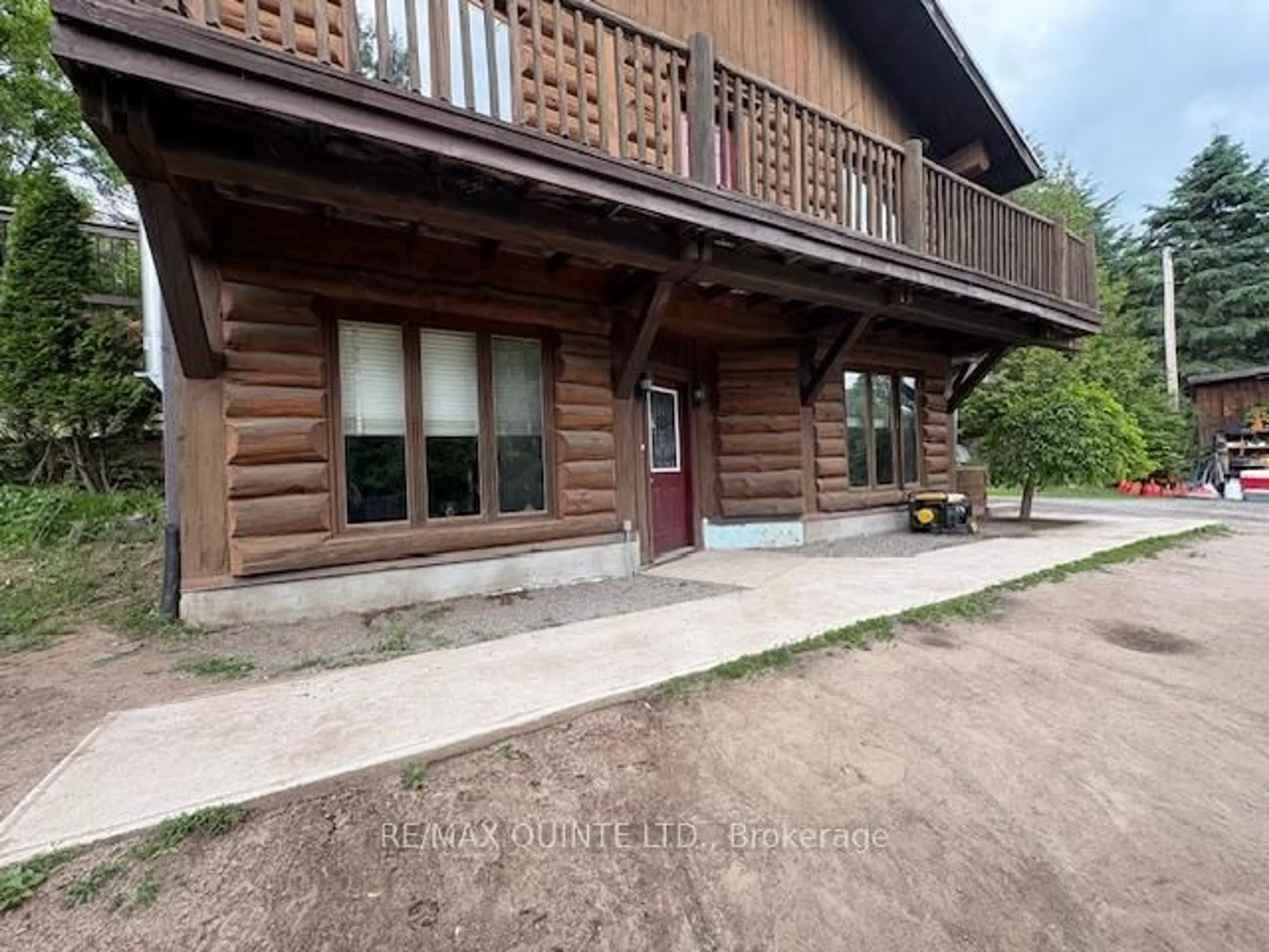 Patio, building for 1403B Crookston Rd, Tweed Ontario K0K 3J0