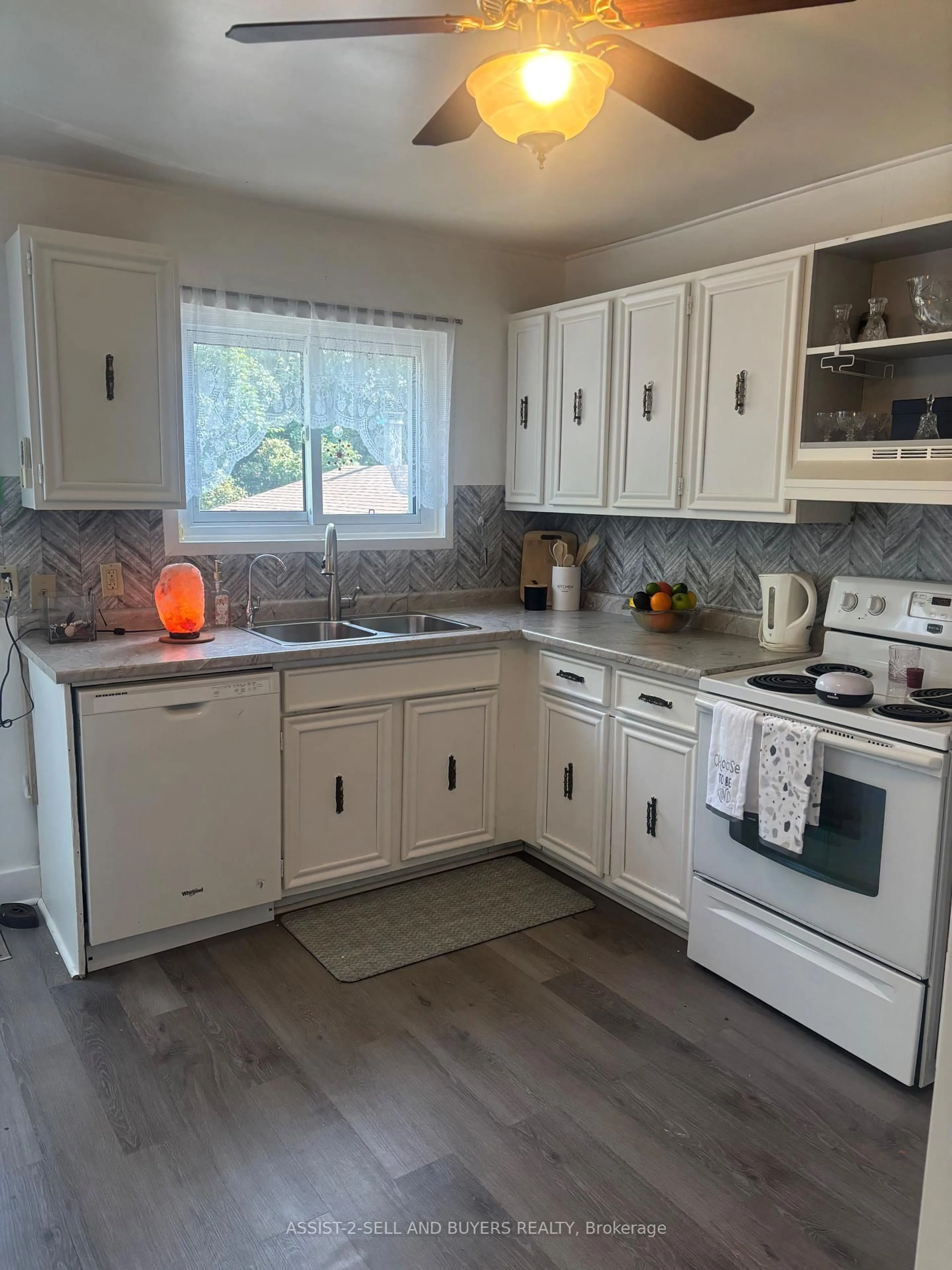 Unknown for 224 McGregor Ave, Cornwall Ontario K6J 2X3