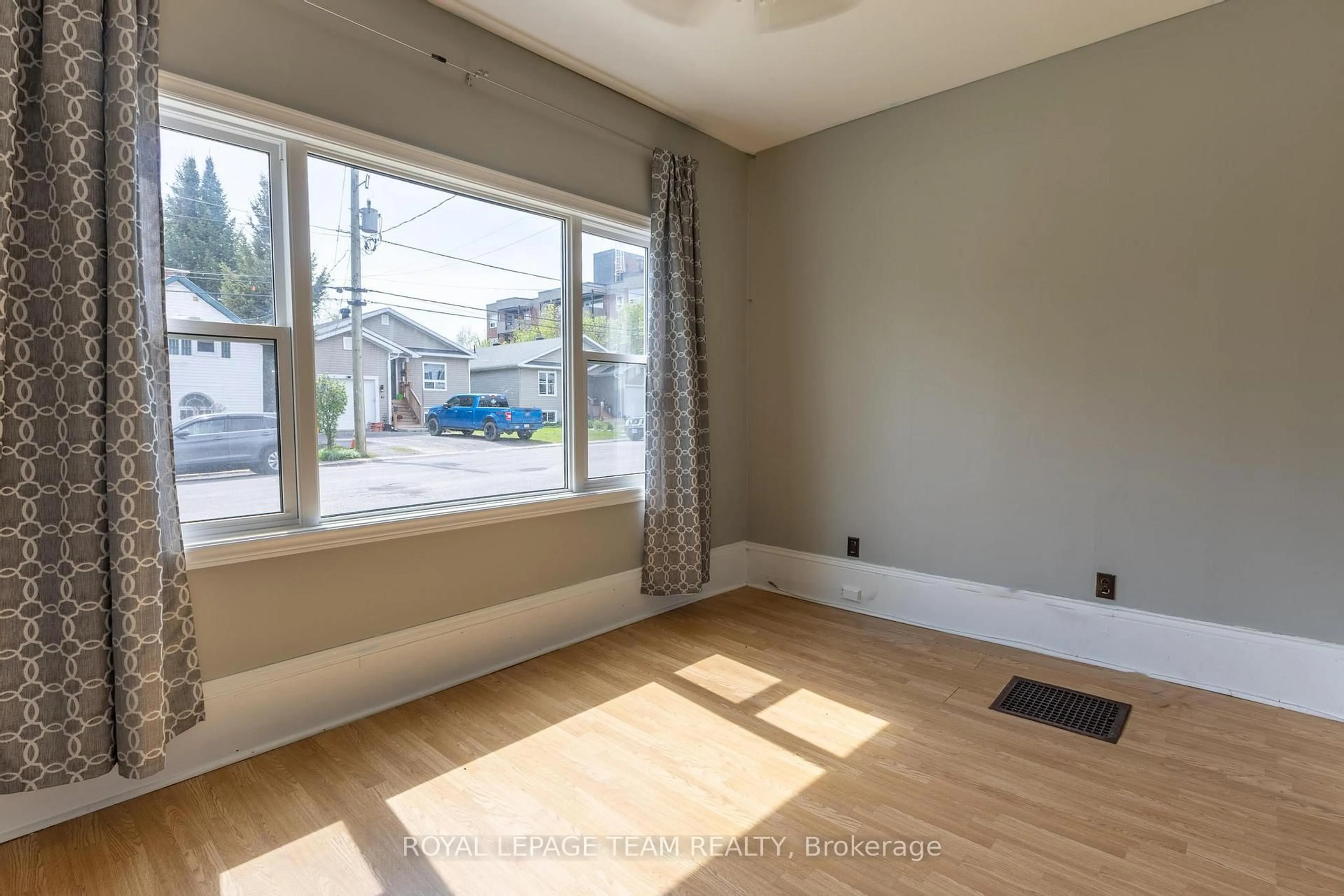 A pic of a room for 48 Mcgonigal St, Arnprior Ontario K7S 1L4