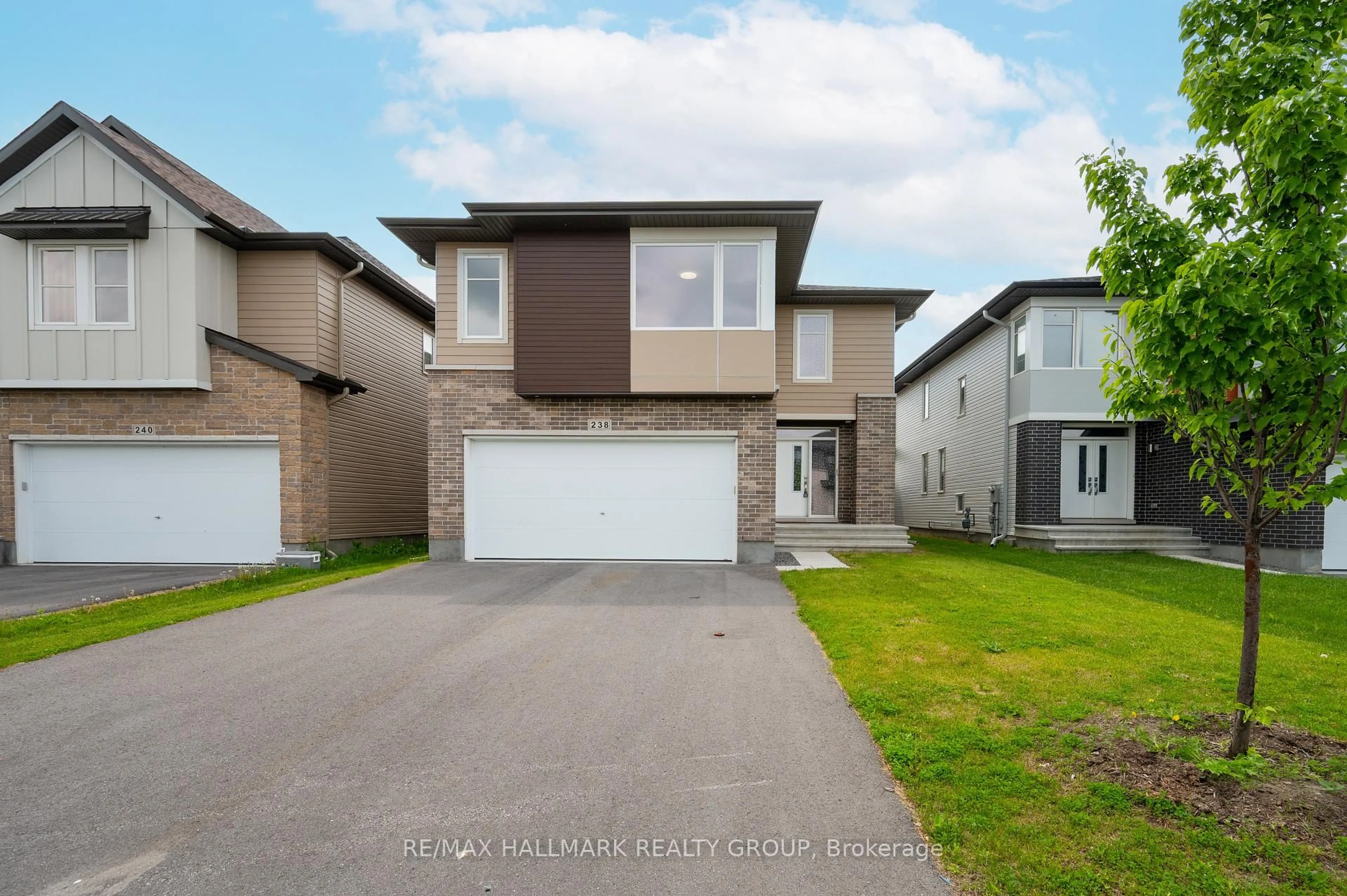 Unknown for 238 Condado Cres, Ottawa Ontario K2V 0P2