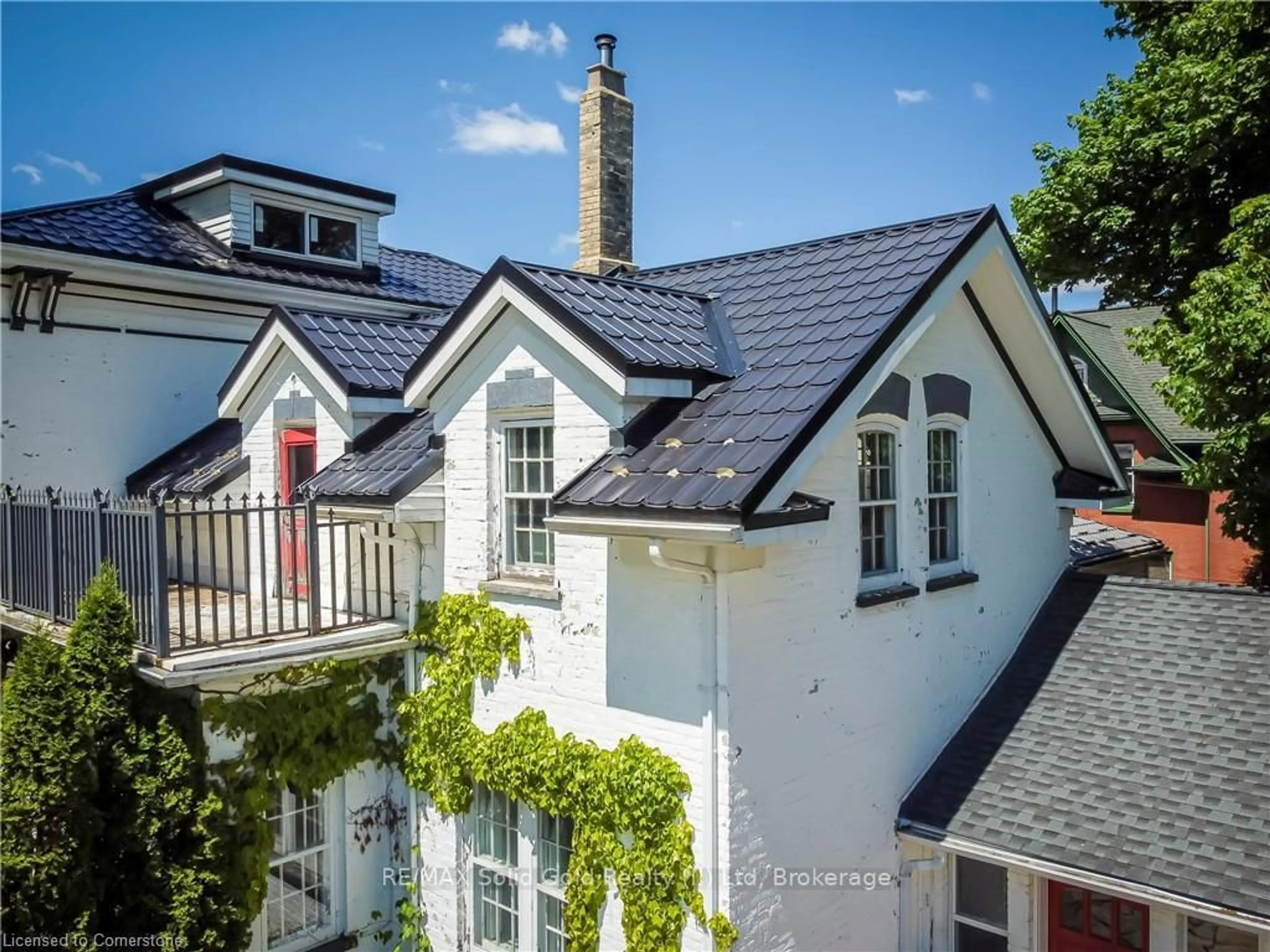 Unknown for 140 Lancaster St, Kitchener Ontario N2H 1N1