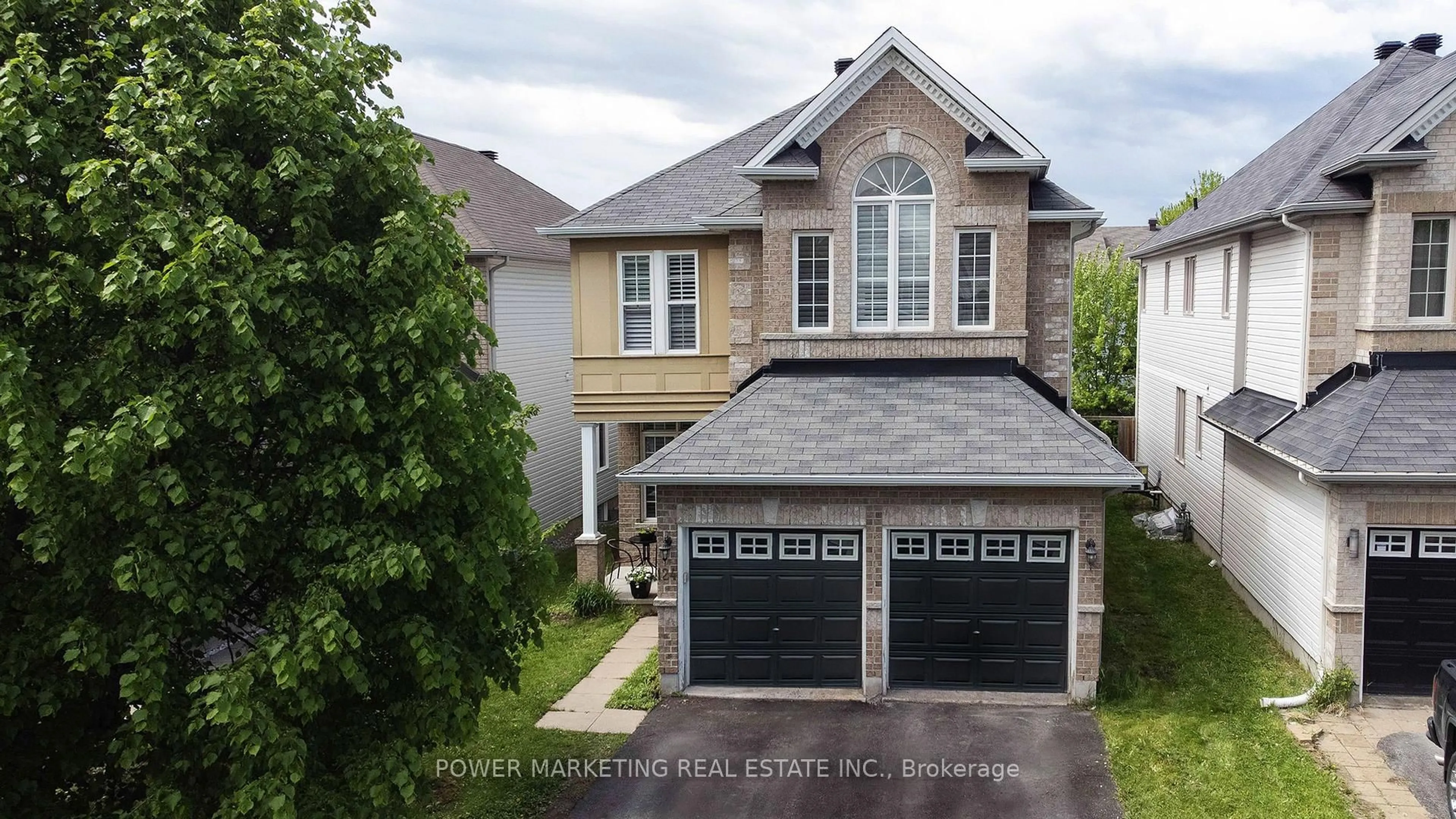 Unknown for 124 Strathcarron Cres, Ottawa Ontario K2K 0C7