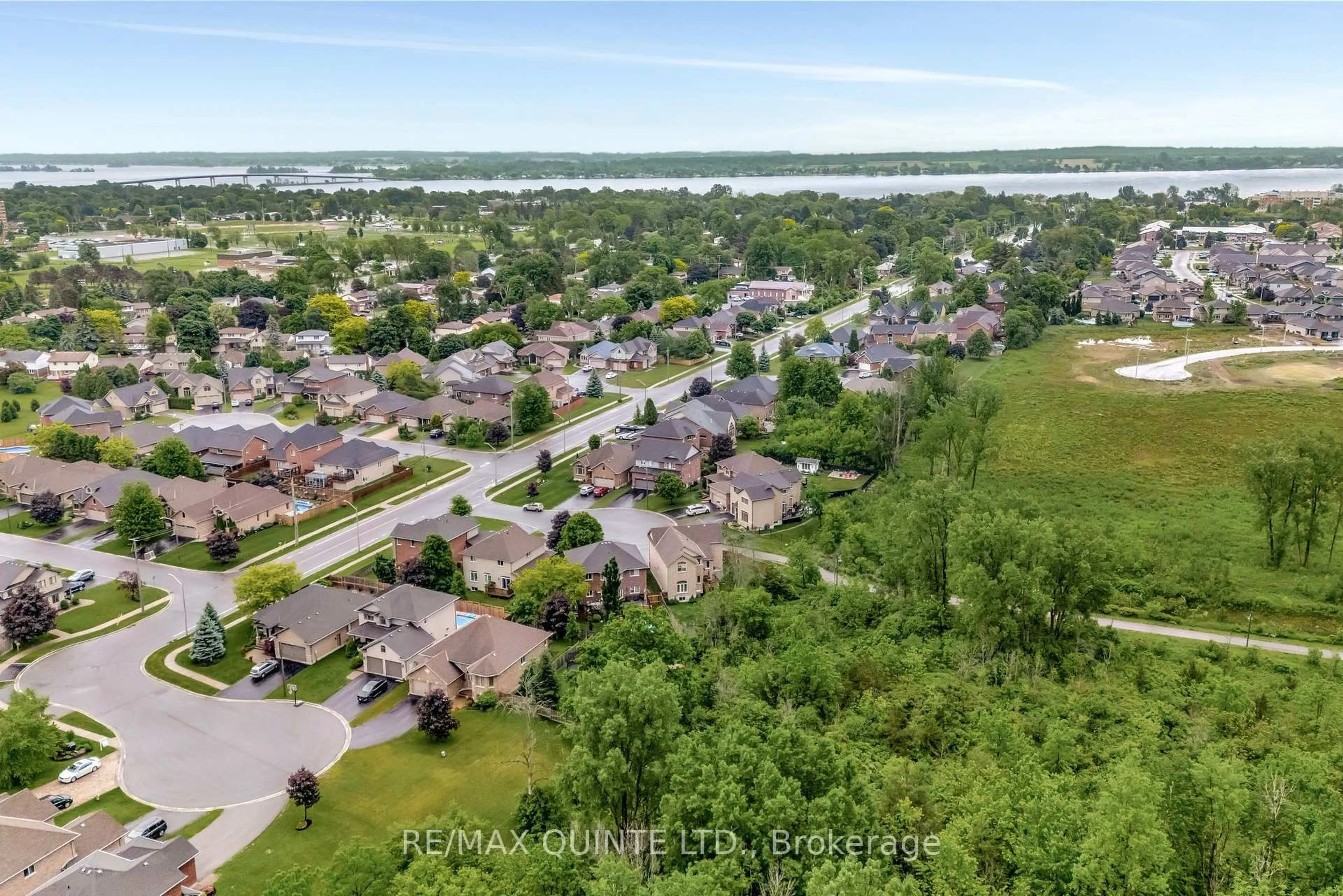 A pic from outside/outdoor area/front of a property/back of a property/a pic from drone, water/lake/river/ocean view for 10 Meagher Pl, Belleville Ontario K8P 0C1