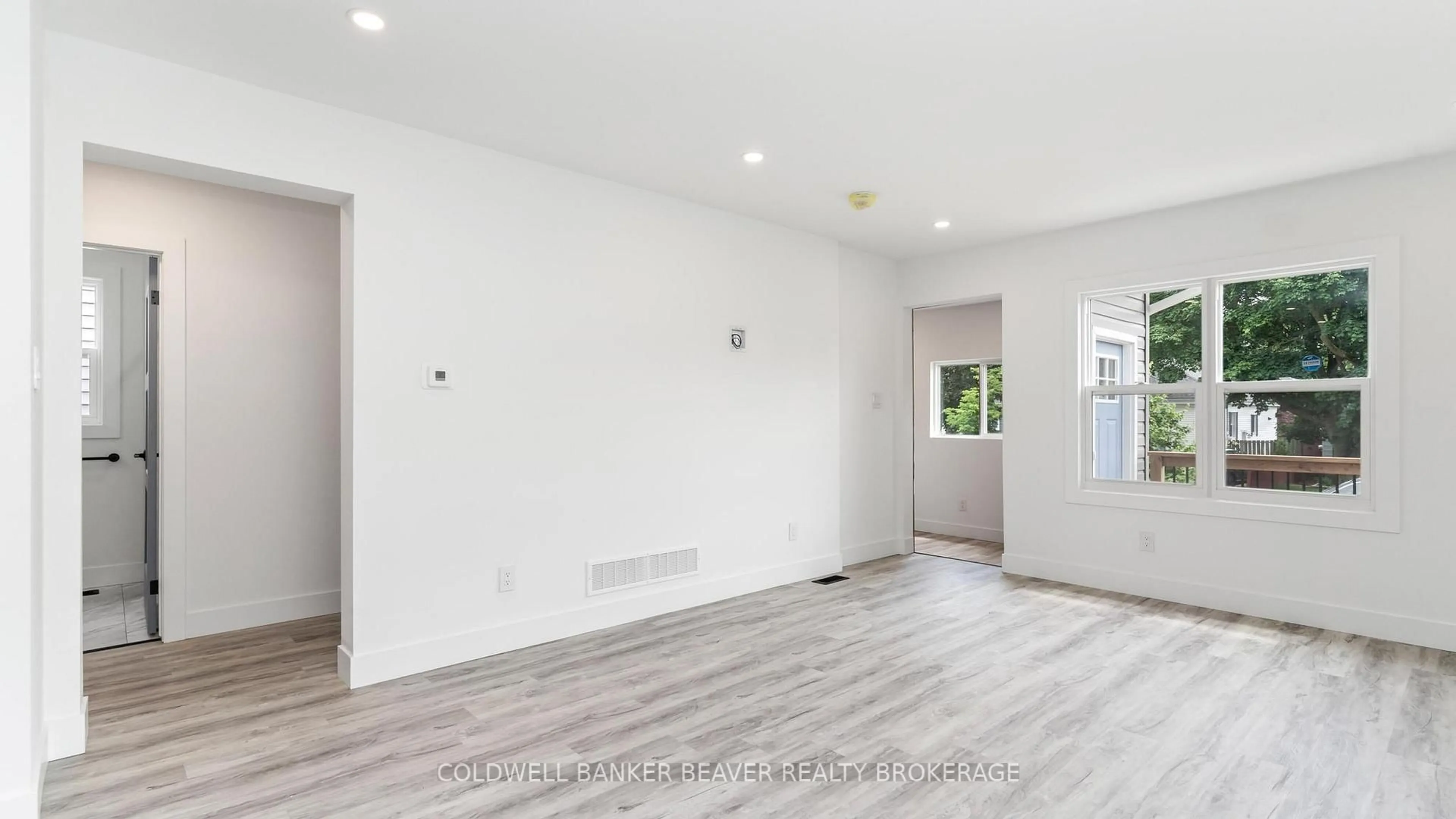 A pic of a room for 66 Dakin St, London East Ontario N5Z 1A3