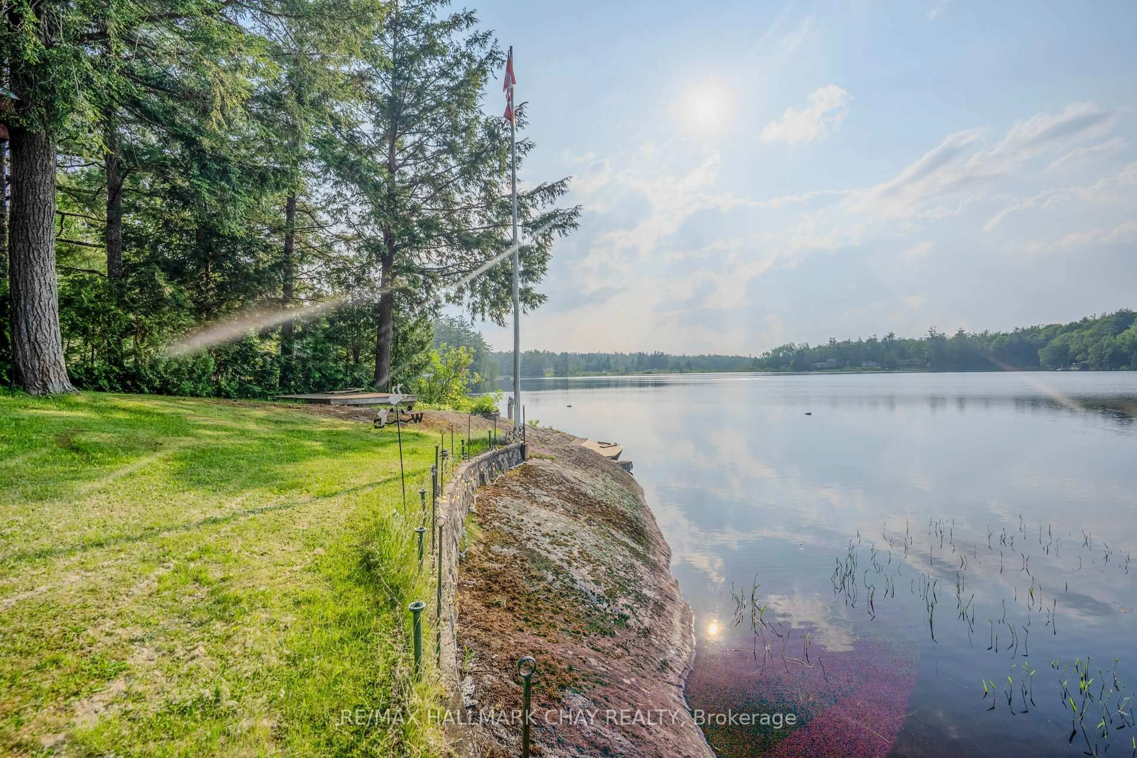 Patio, water/lake/river/ocean view for 1070 Chaikof Rd, Bracebridge Ontario P1P 1R3