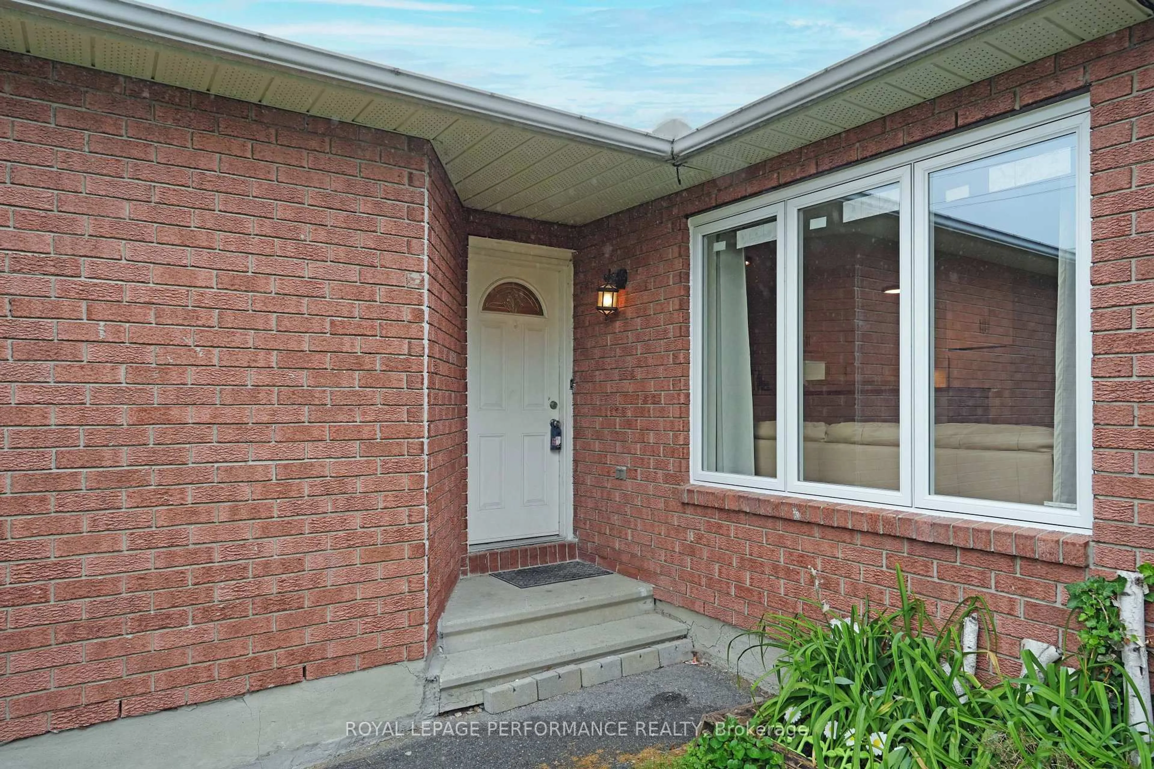 Home with brick exterior material, street for 133 Mississippi Rd, Carleton Place Ontario K7C 4H9