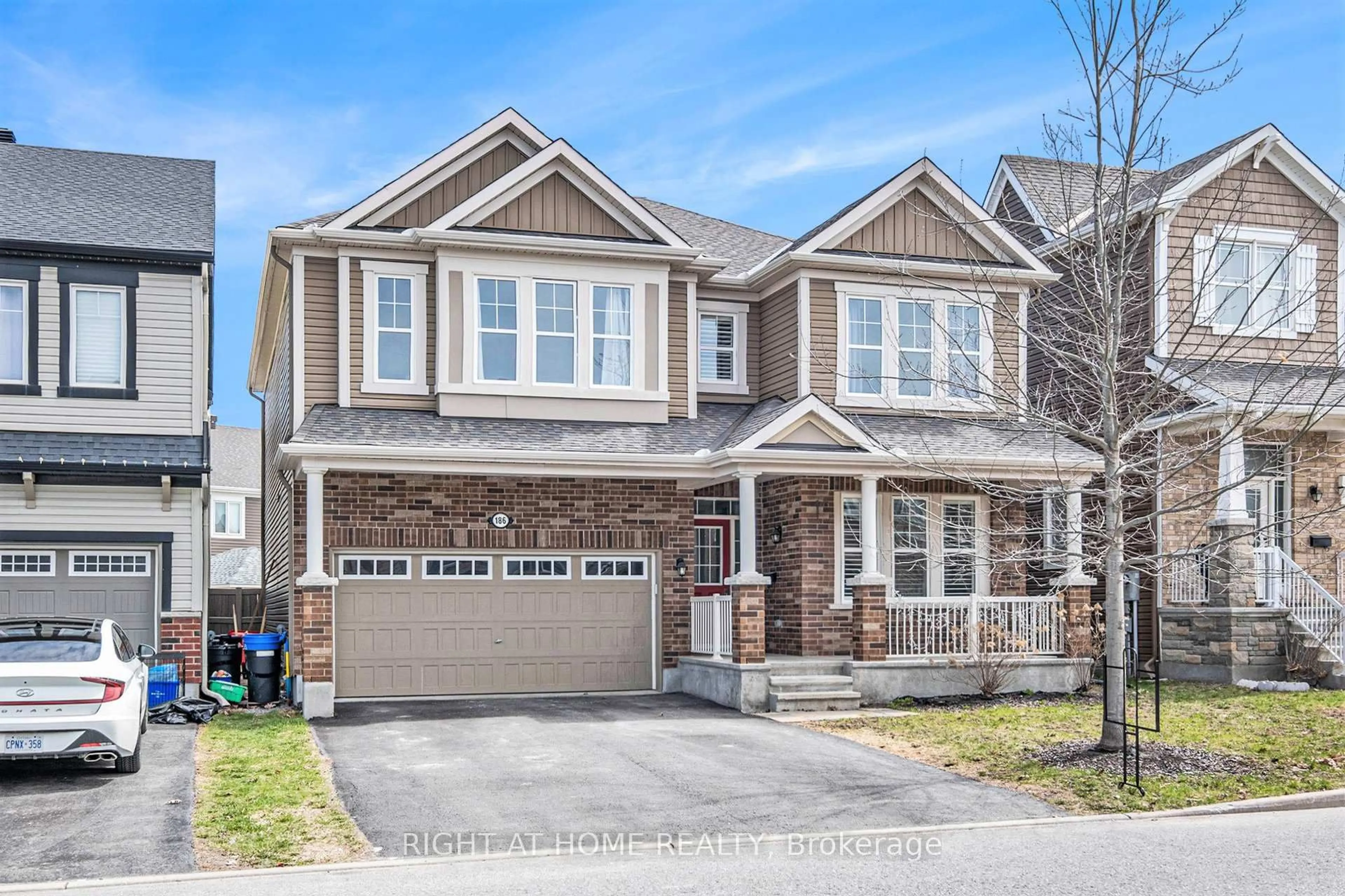 Home with brick exterior material, street for 186 Lamprey St, Ottawa Ontario K2J 6C3