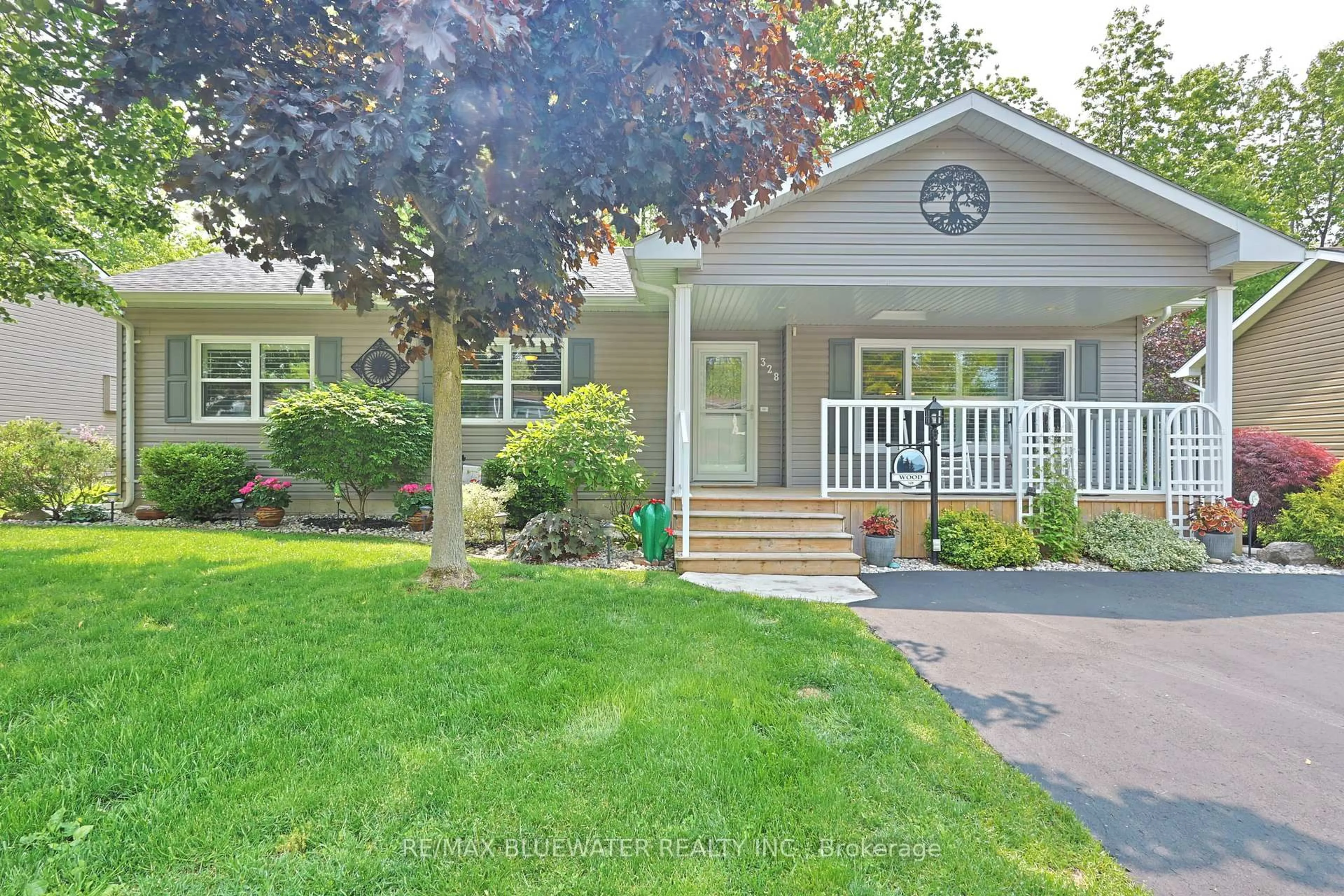 Unknown for 328 Wyldwood Lane, South Huron Ontario N0M 1T0