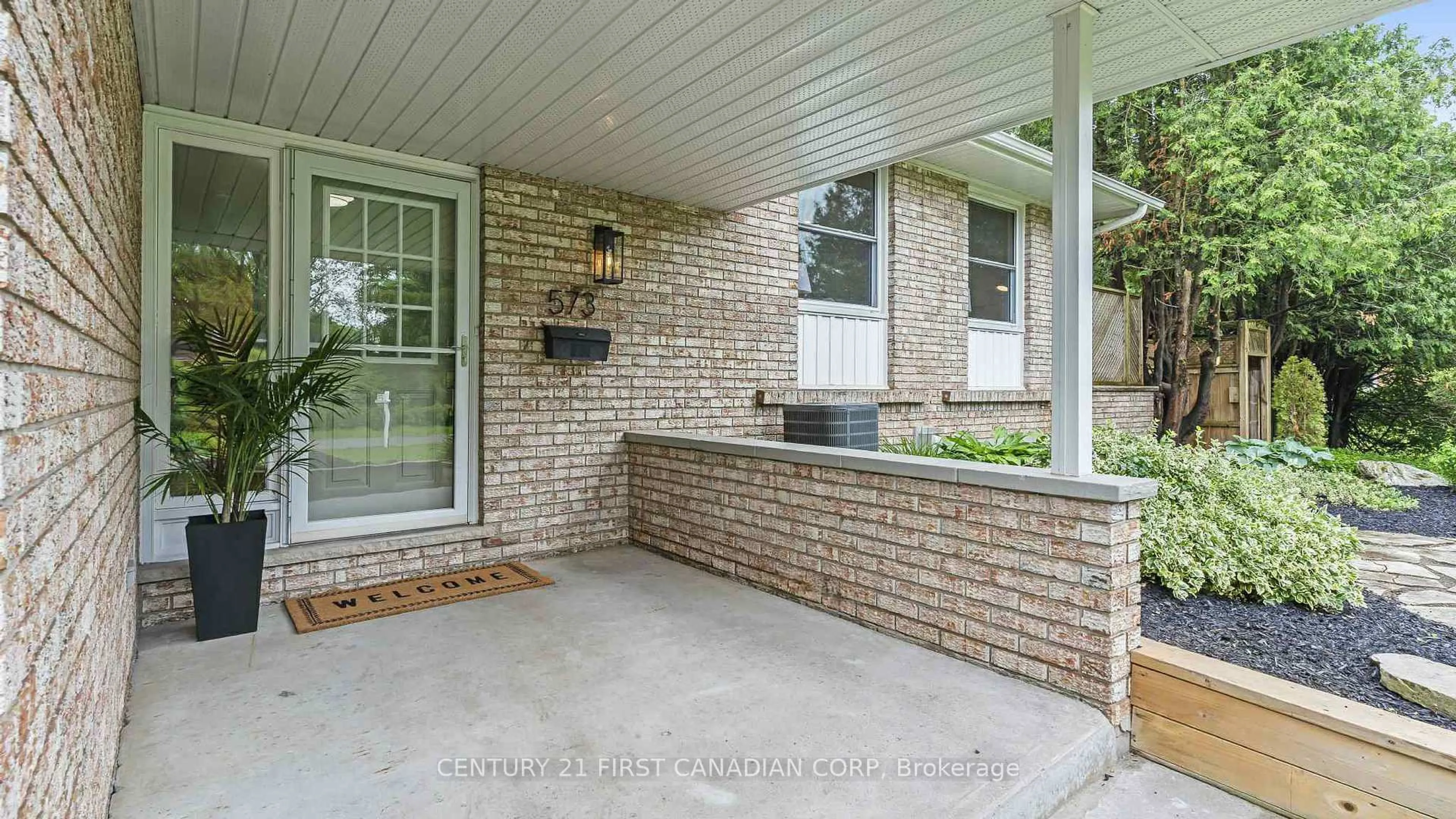 Home with brick exterior material, street for 573 Churchill Cres, Strathroy-Caradoc Ontario N0L 1W0